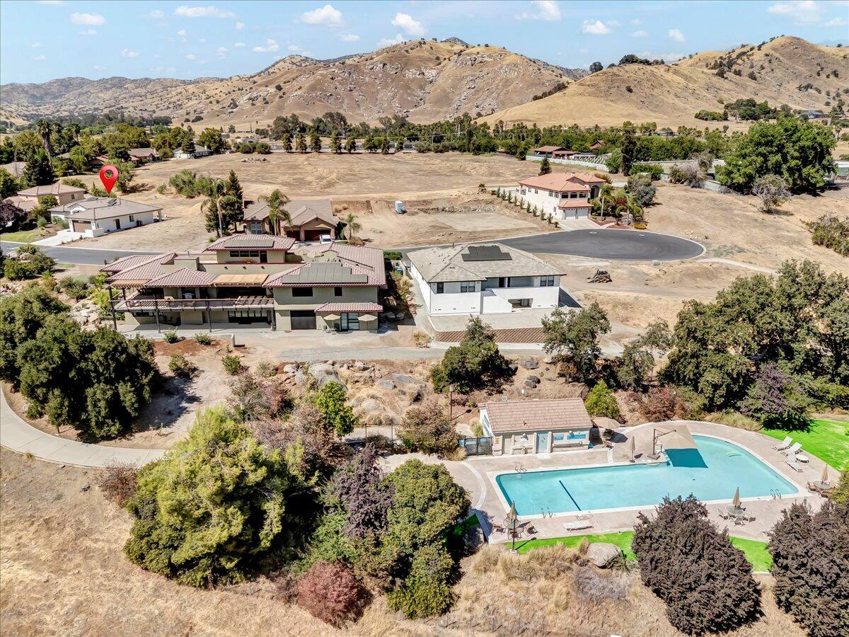 32588 Greene Dr, Springville, CA 93265
