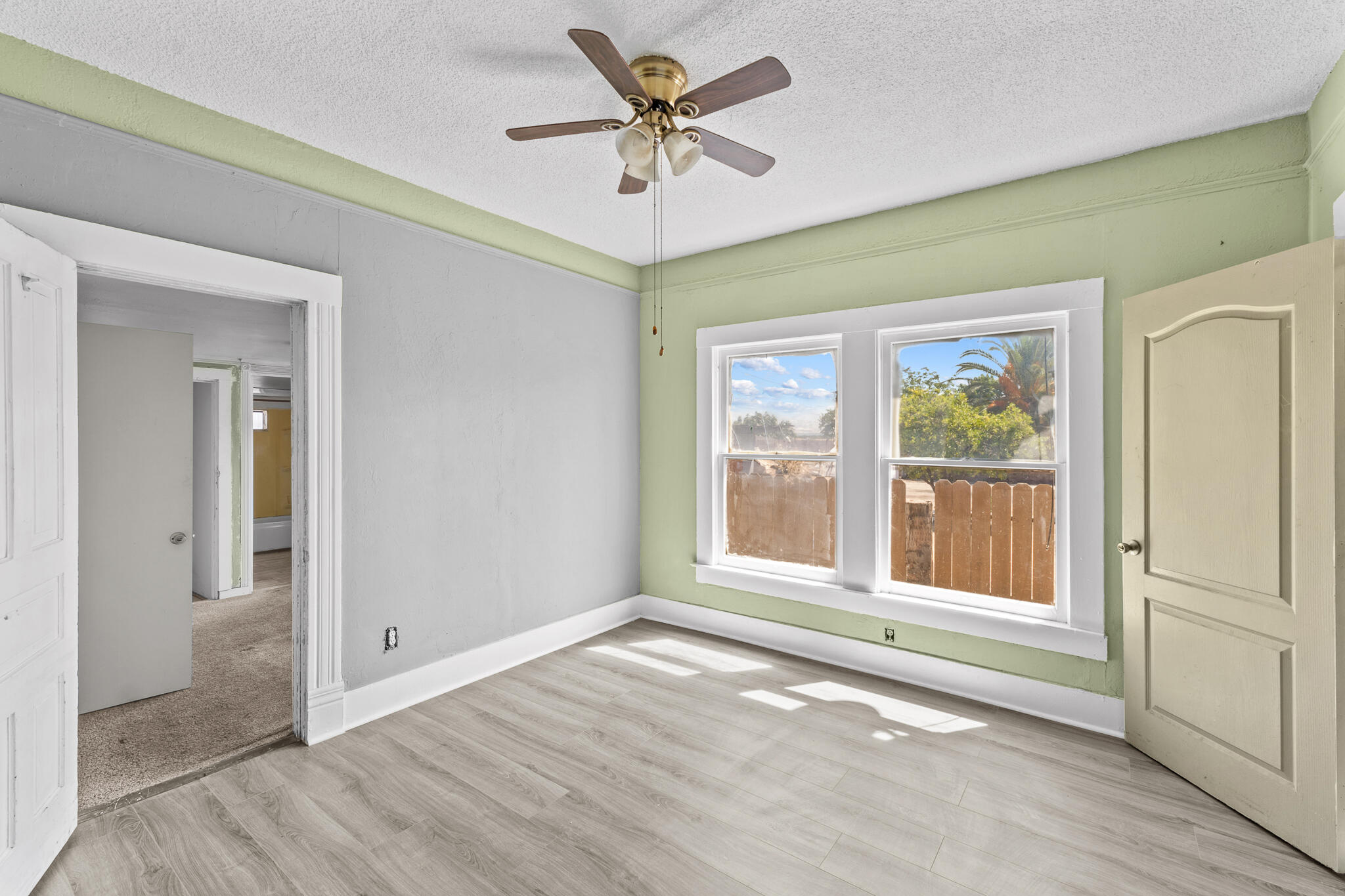 15630 Seville Ave, Visalia, CA 93292