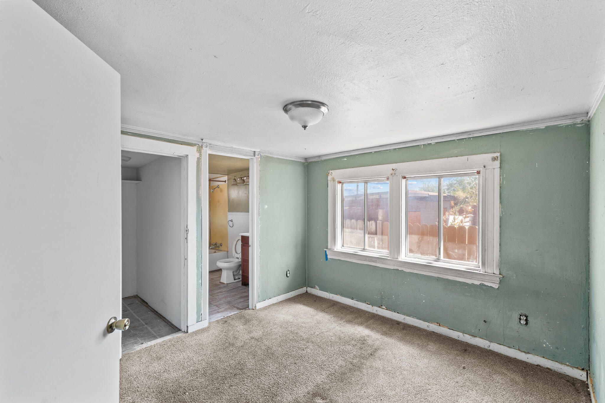 15630 Seville Ave, Visalia, CA 93292