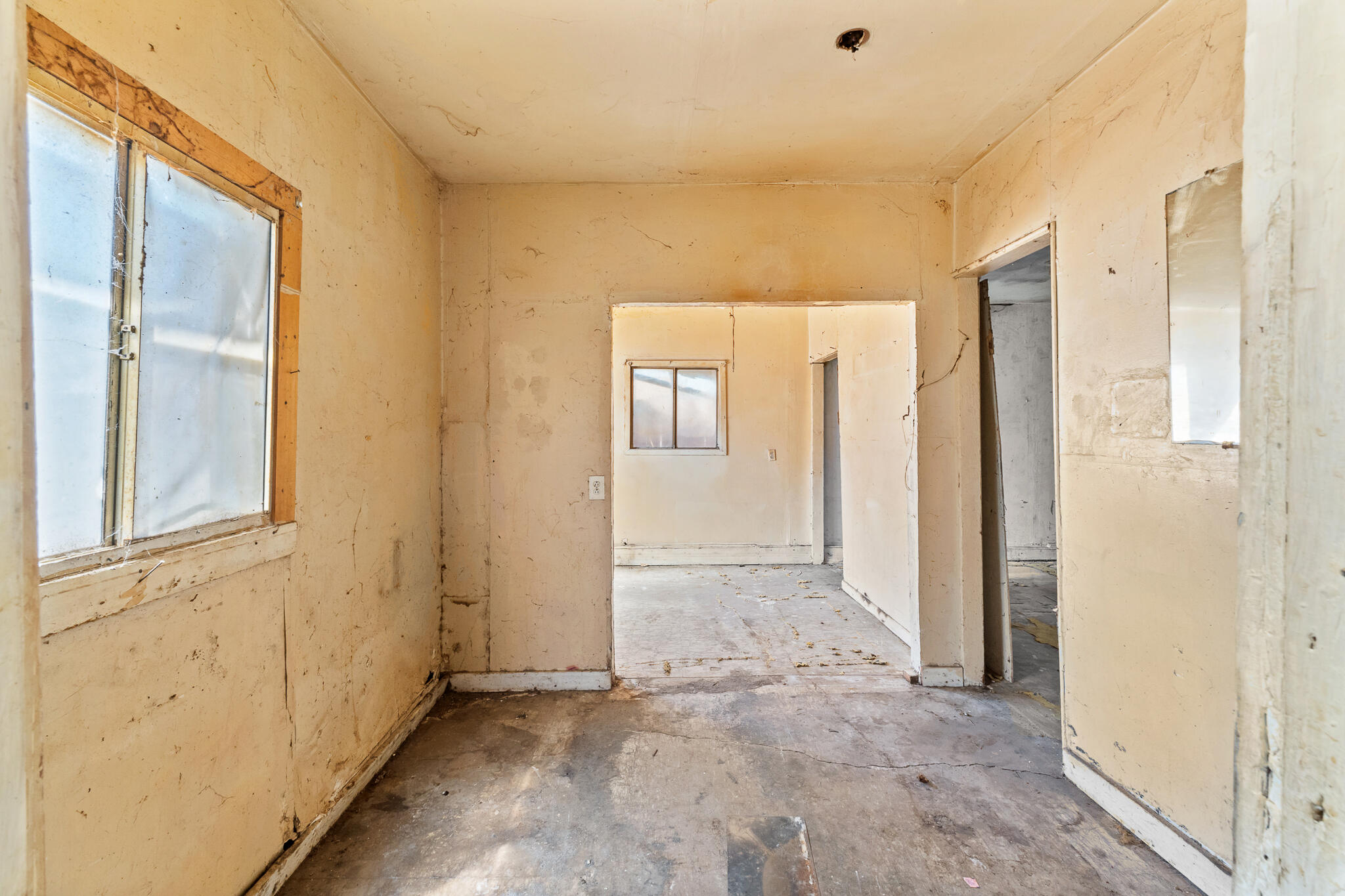 15630 Seville Ave, Visalia, CA 93292