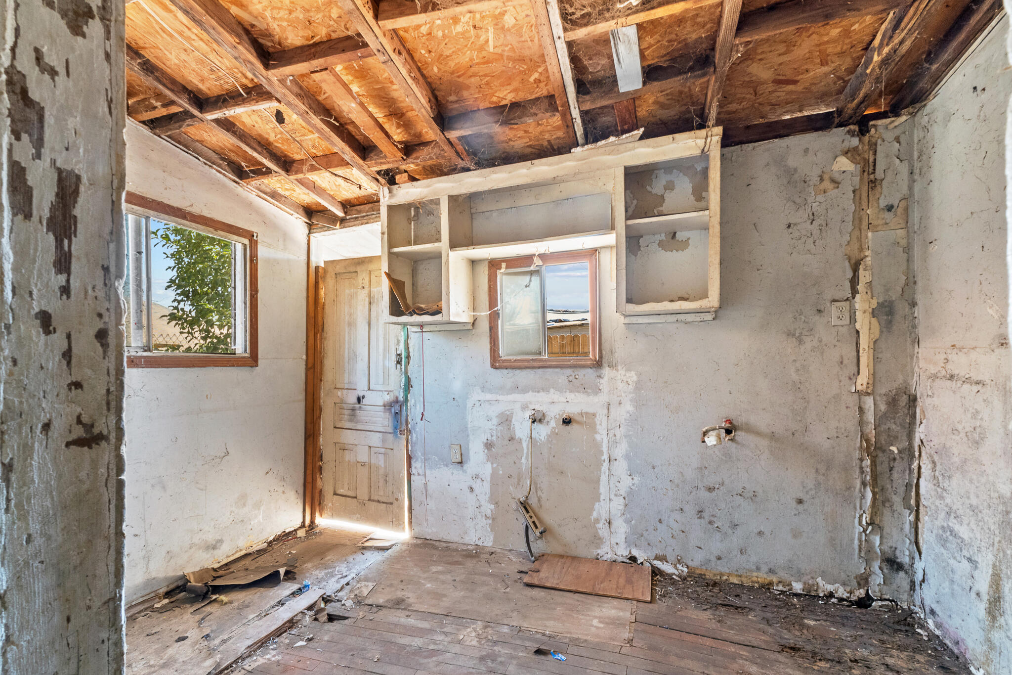 15630 Seville Ave, Visalia, CA 93292