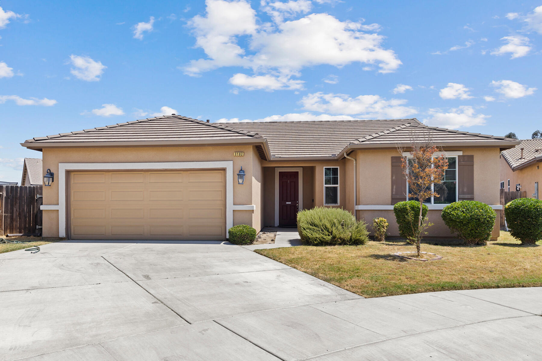 3102 SE La Vida Ct, Visalia, CA 93292