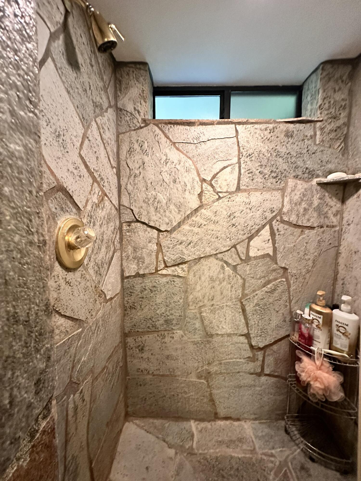 57784 Fawn Dr, Springville, CA 93265