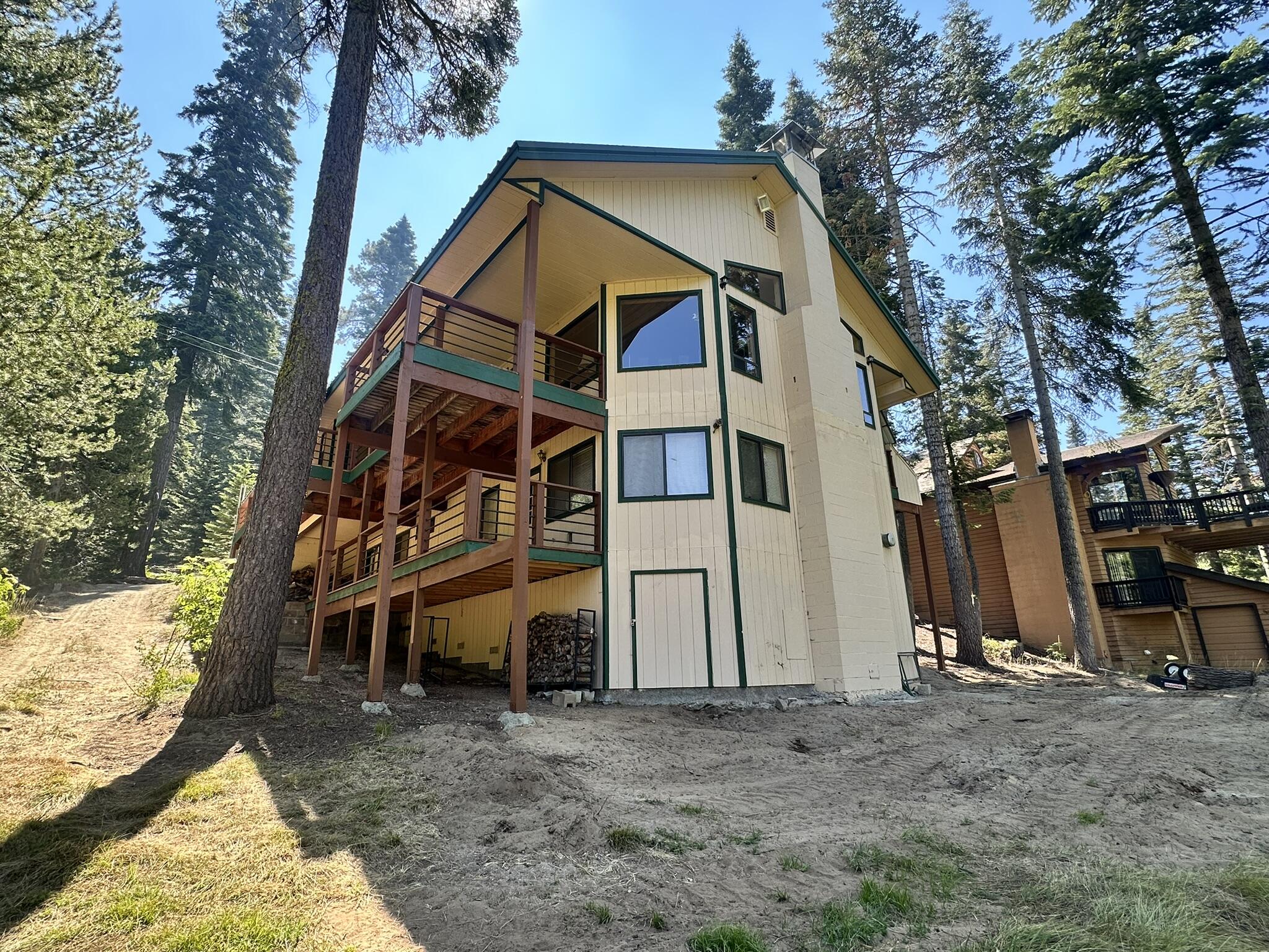 57784 Fawn Dr, Springville, CA 93265