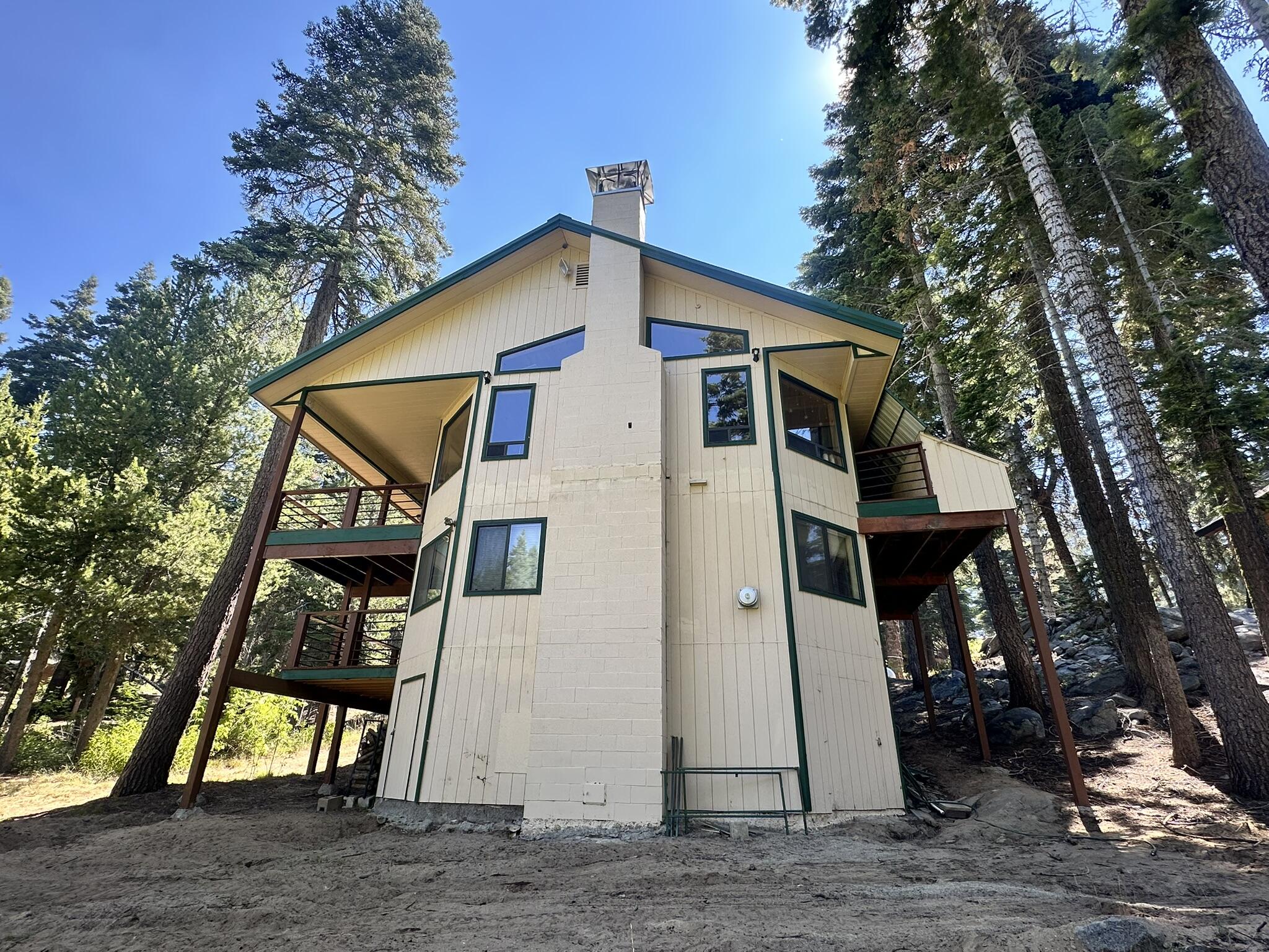 57784 Fawn Dr, Springville, CA 93265