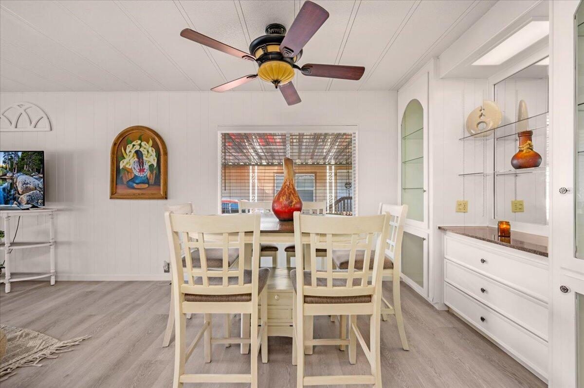 2706 W Ashlan Ave #323, Fresno, CA 93705