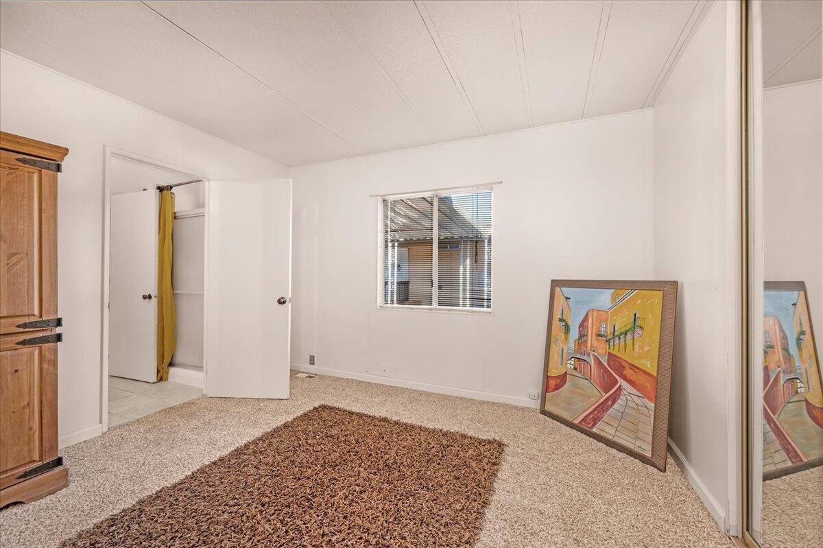 2706 W Ashlan Ave #323, Fresno, CA 93705