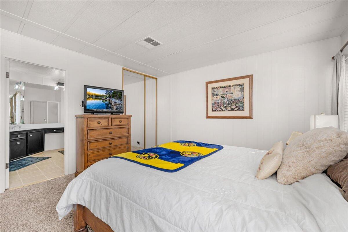 2706 W Ashlan Ave #323, Fresno, CA 93705