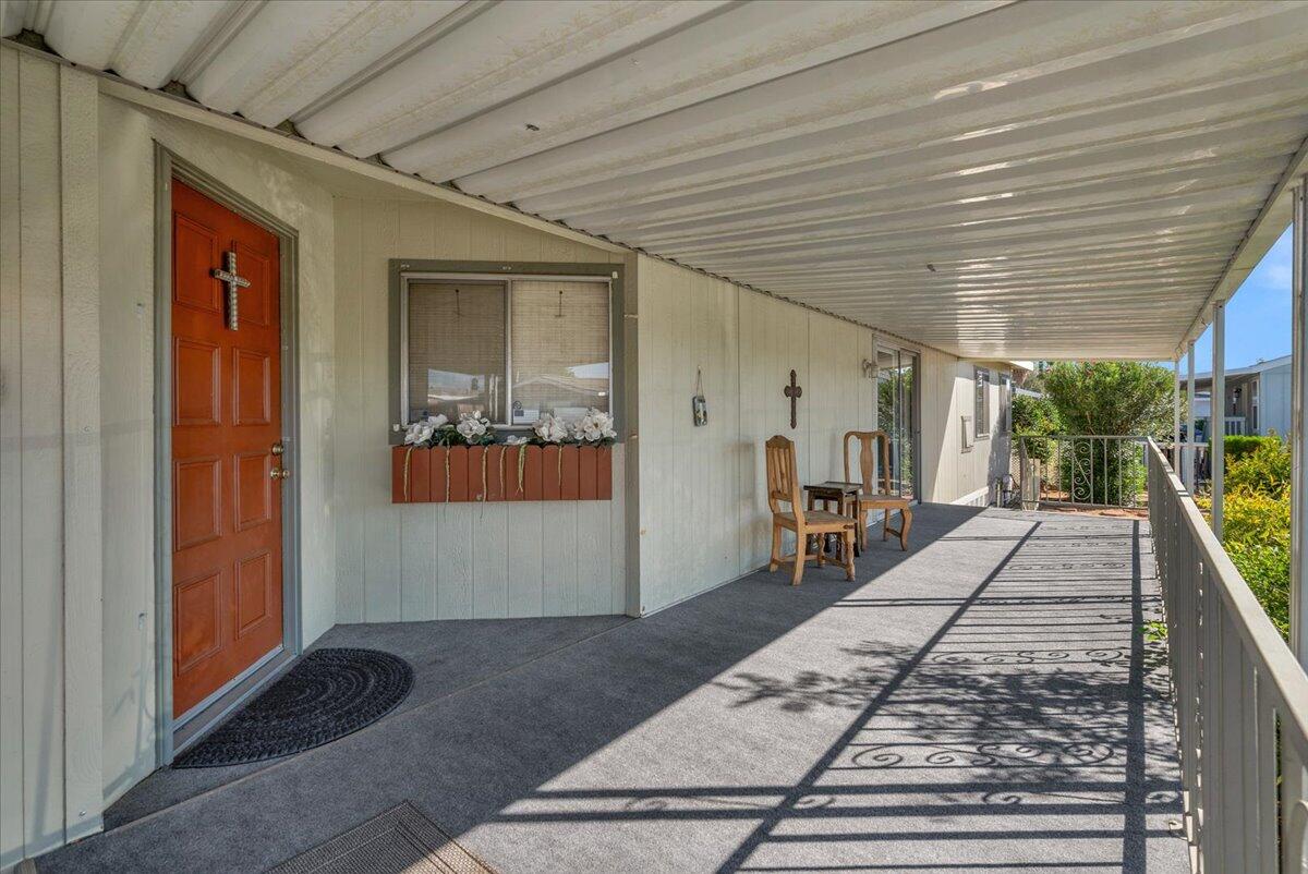 2706 W Ashlan Ave #323, Fresno, CA 93705