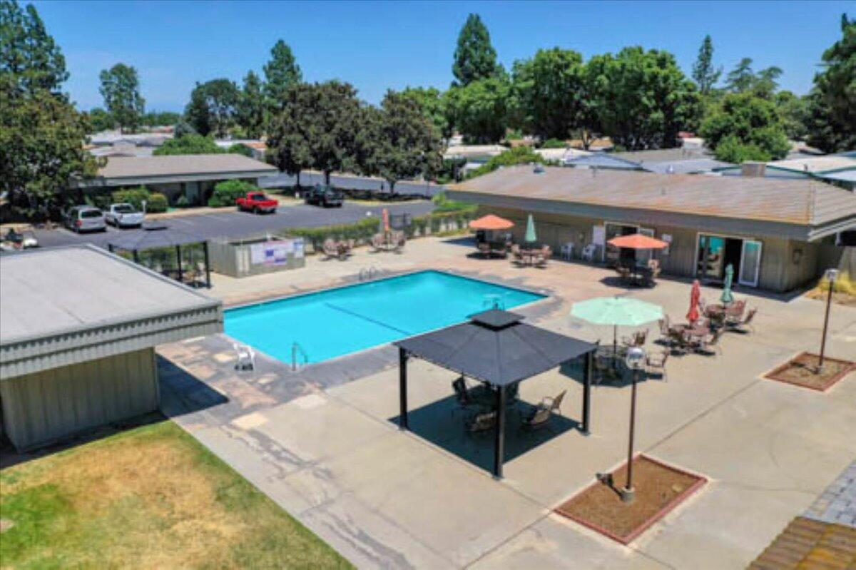 2706 W Ashlan Ave #323, Fresno, CA 93705