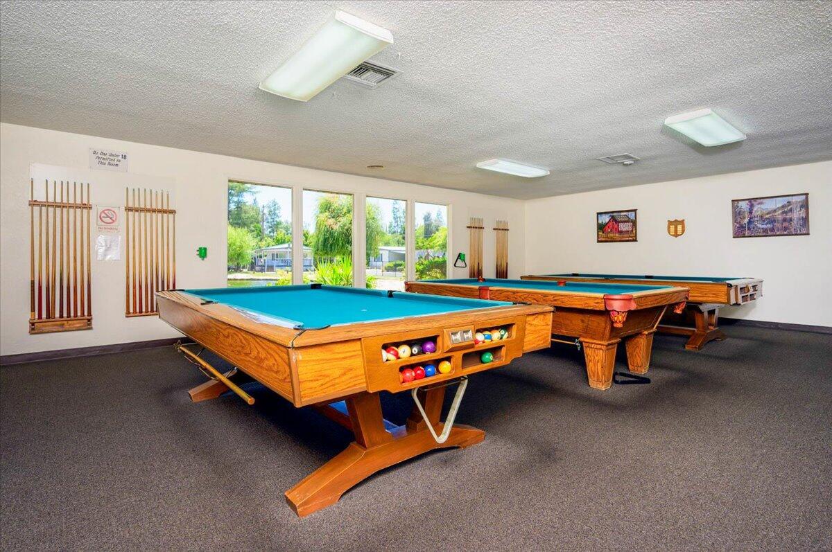 2706 W Ashlan Ave #323, Fresno, CA 93705