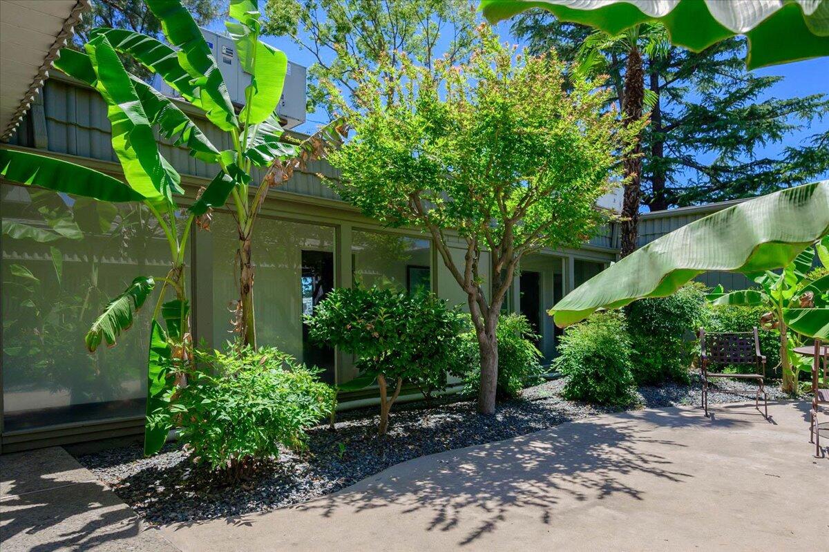 2706 W Ashlan Ave #323, Fresno, CA 93705