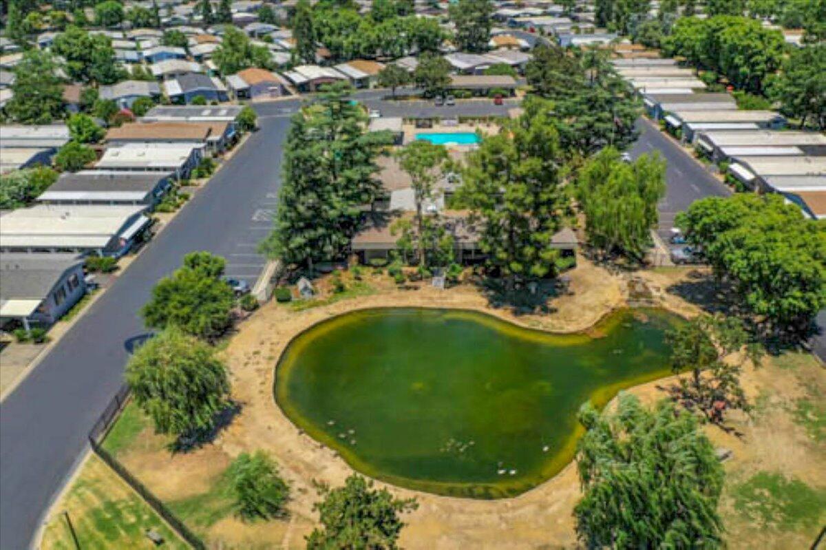 2706 W Ashlan Ave #323, Fresno, CA 93705