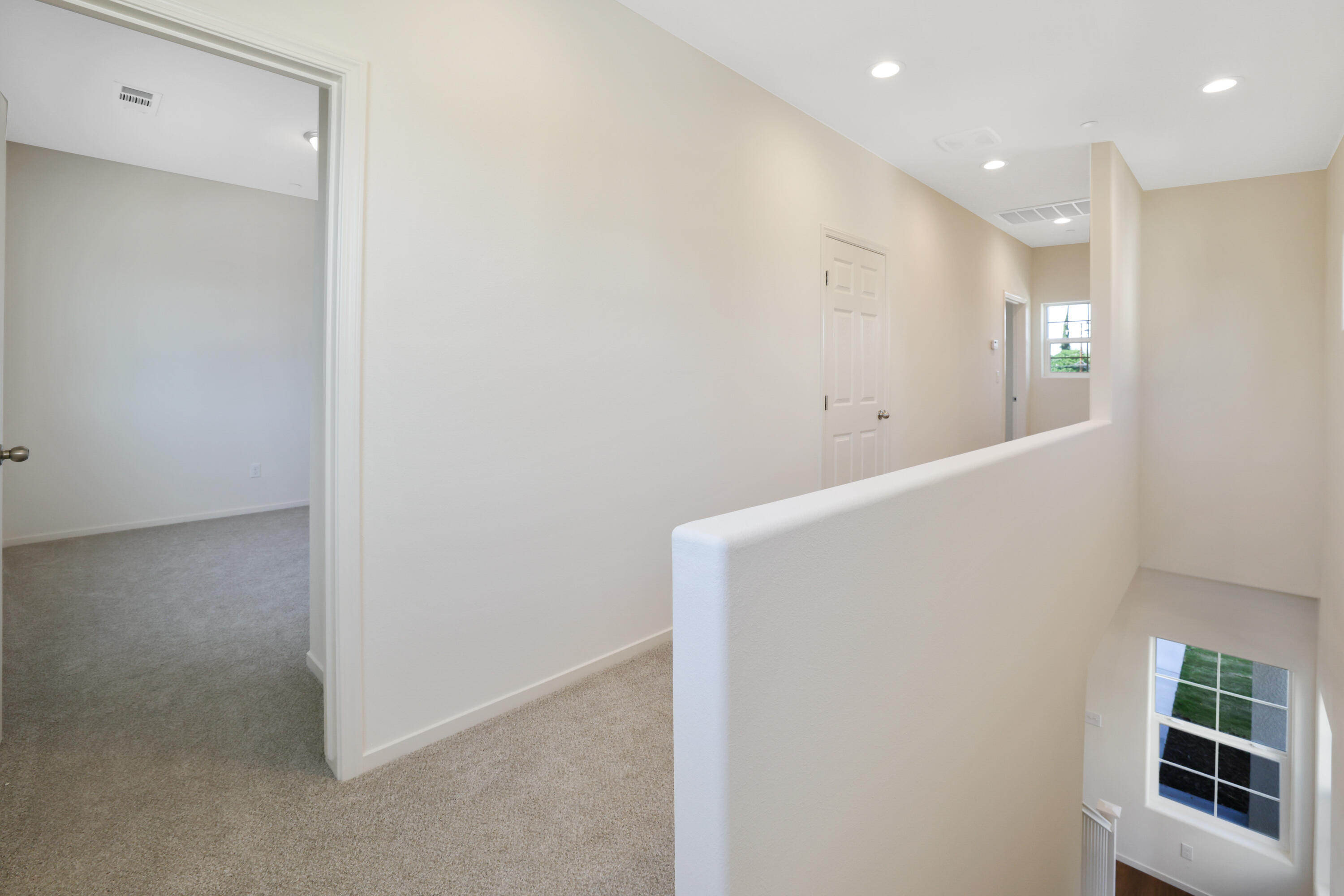 1147 W Putnam Ave, Porterville, CA 93257