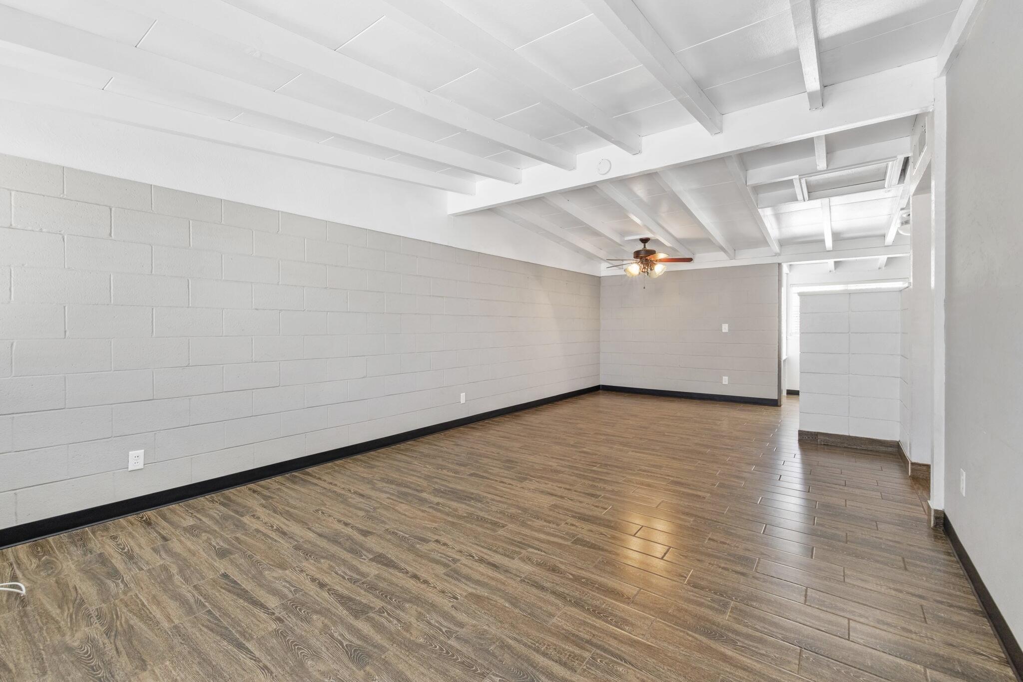 316 Peach Dr, Exeter, CA 93221