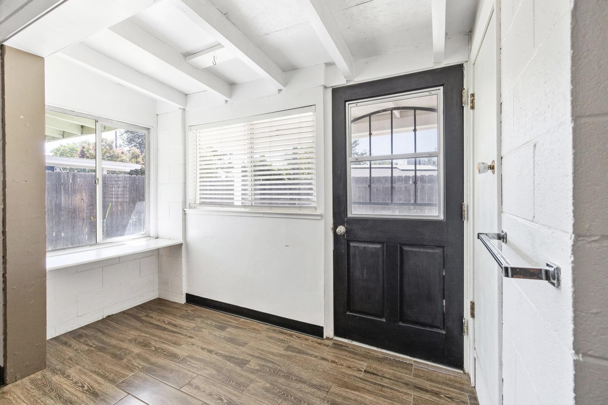 316 Peach Dr, Exeter, CA 93221