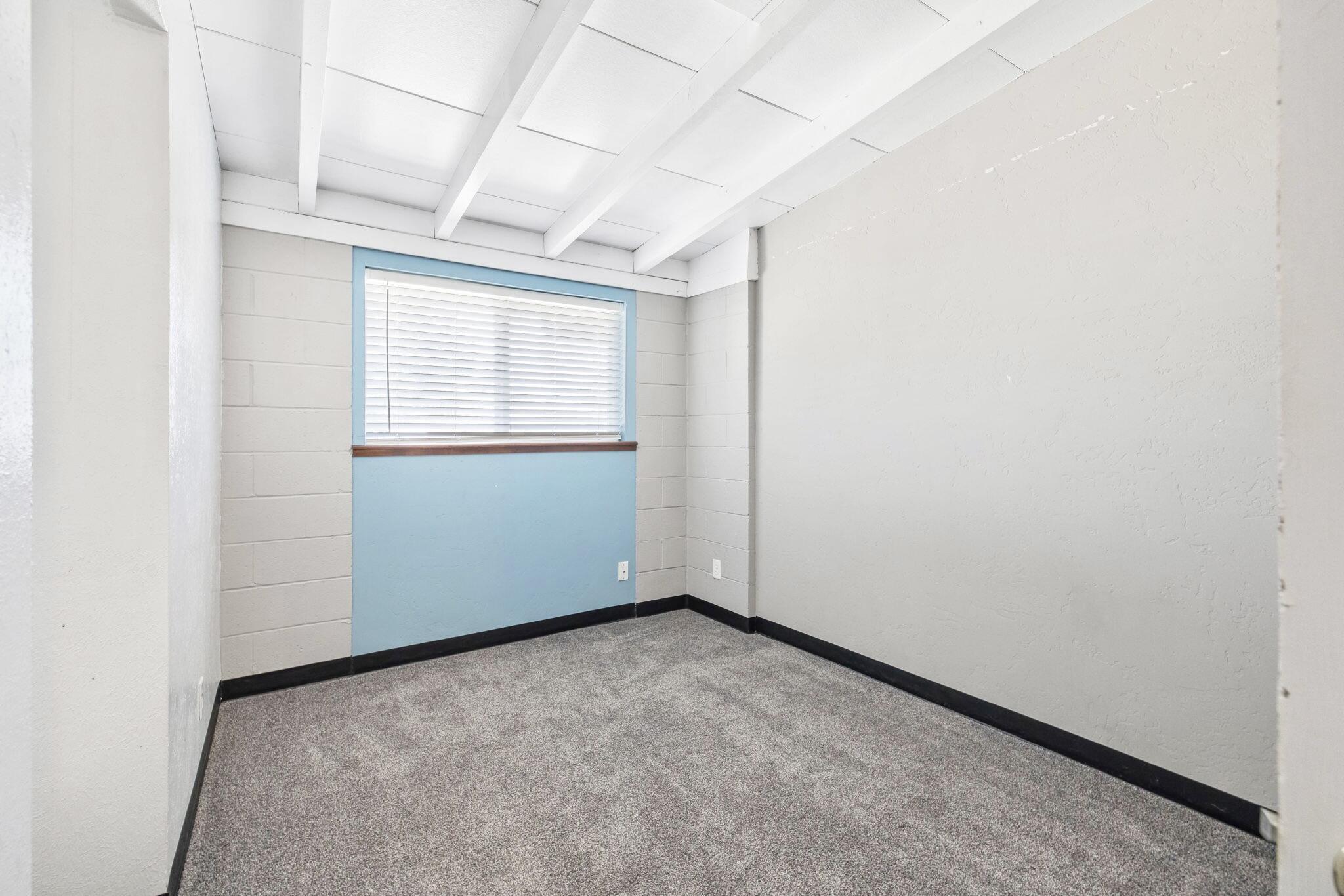 316 Peach Dr, Exeter, CA 93221