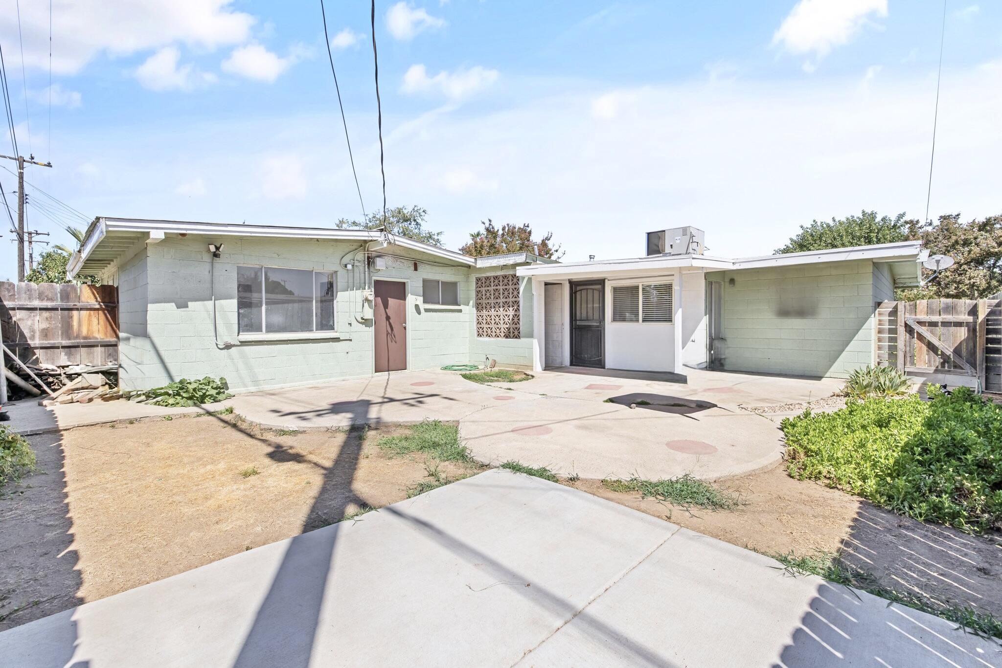 316 Peach Dr, Exeter, CA 93221