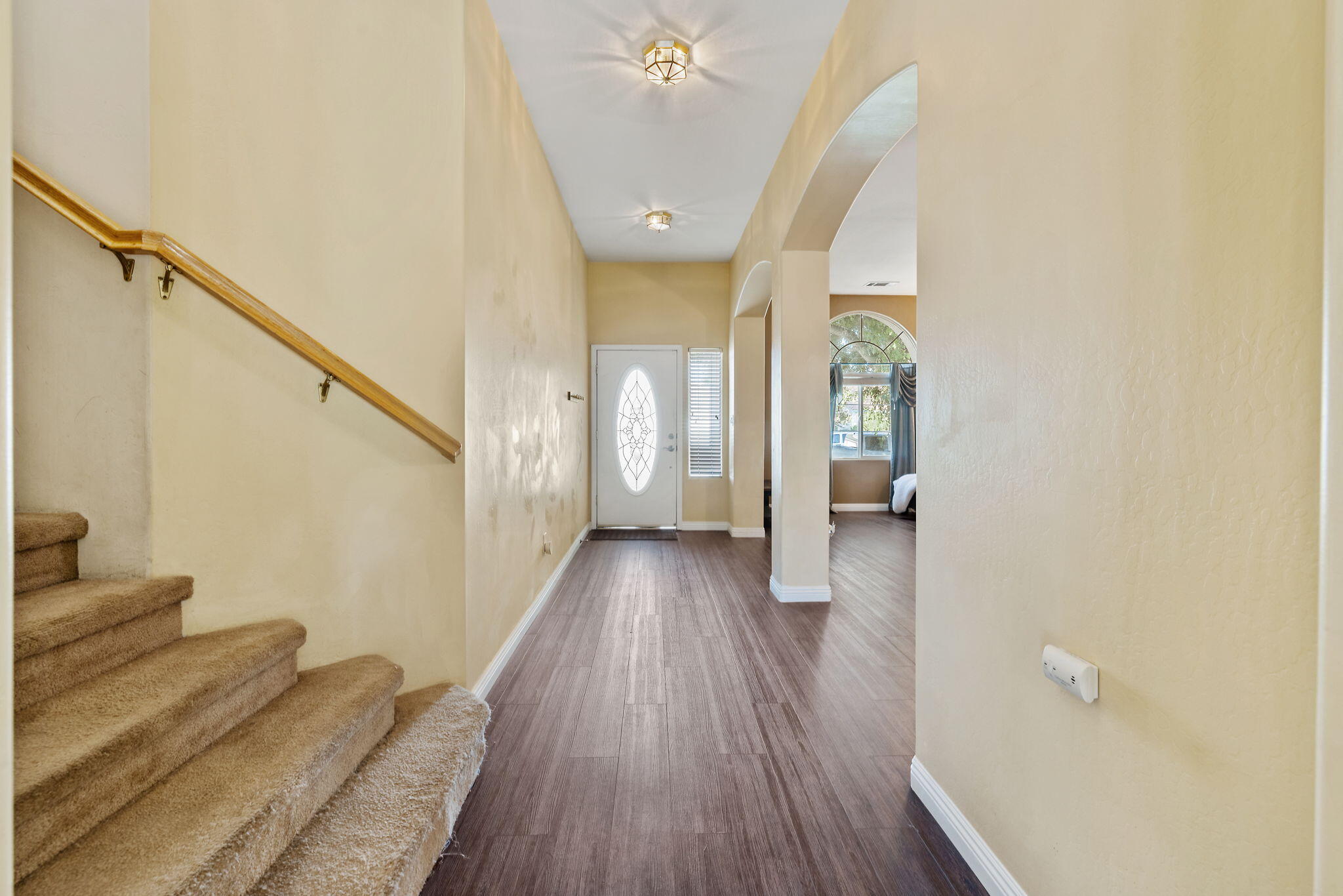 1118 Bluestone River Way, Bakersfield, CA 93311