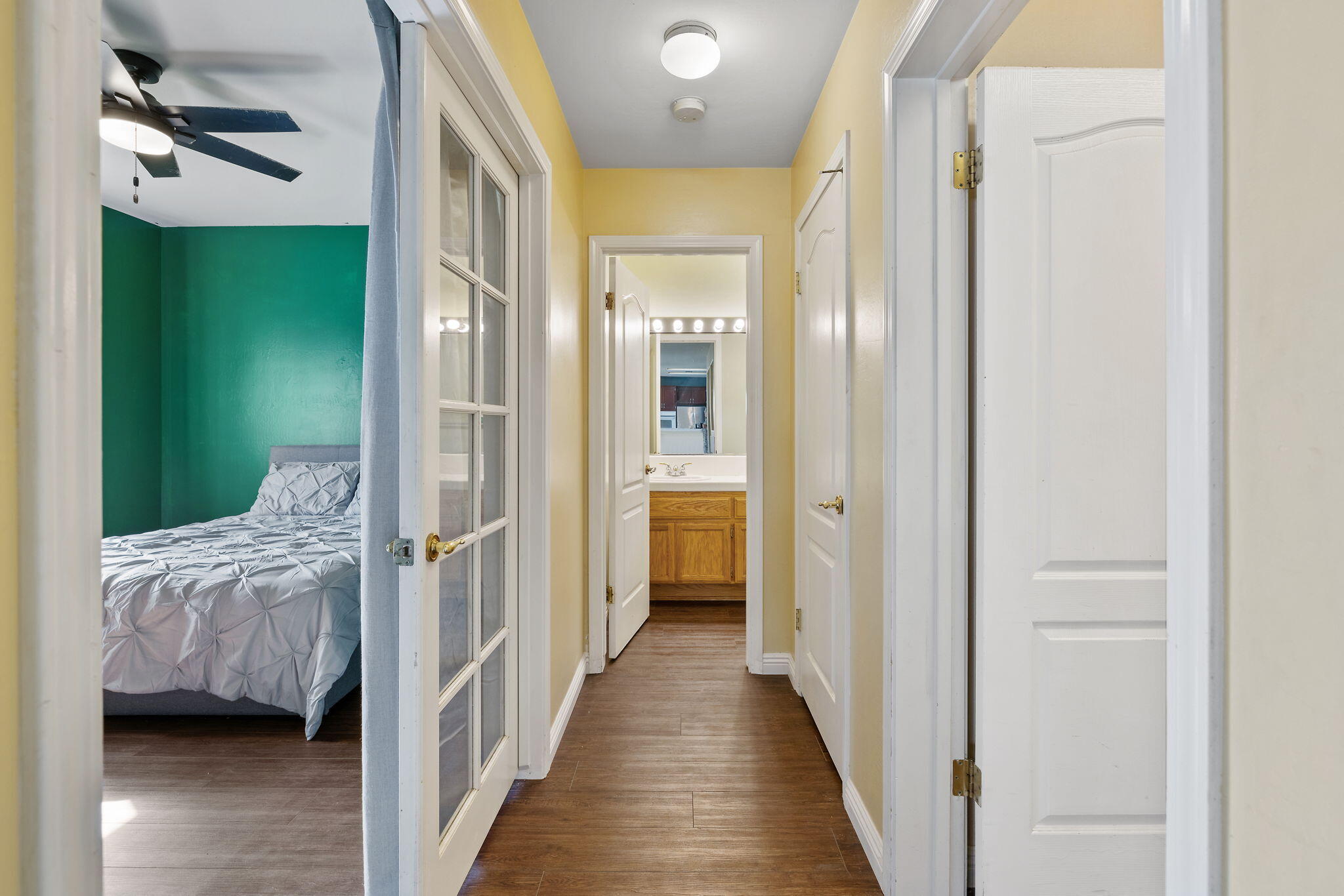 1118 Bluestone River Way, Bakersfield, CA 93311