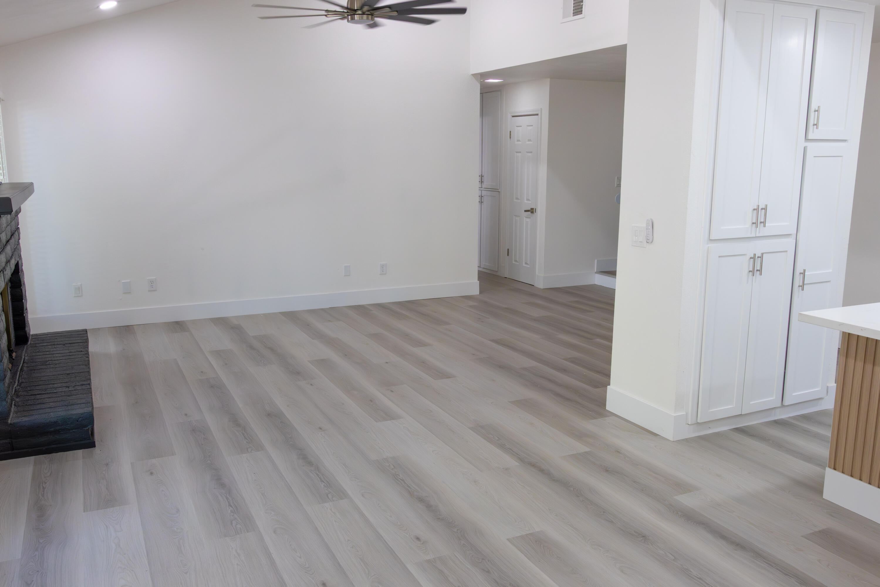 924 S Jennie St, Visalia, CA 93277