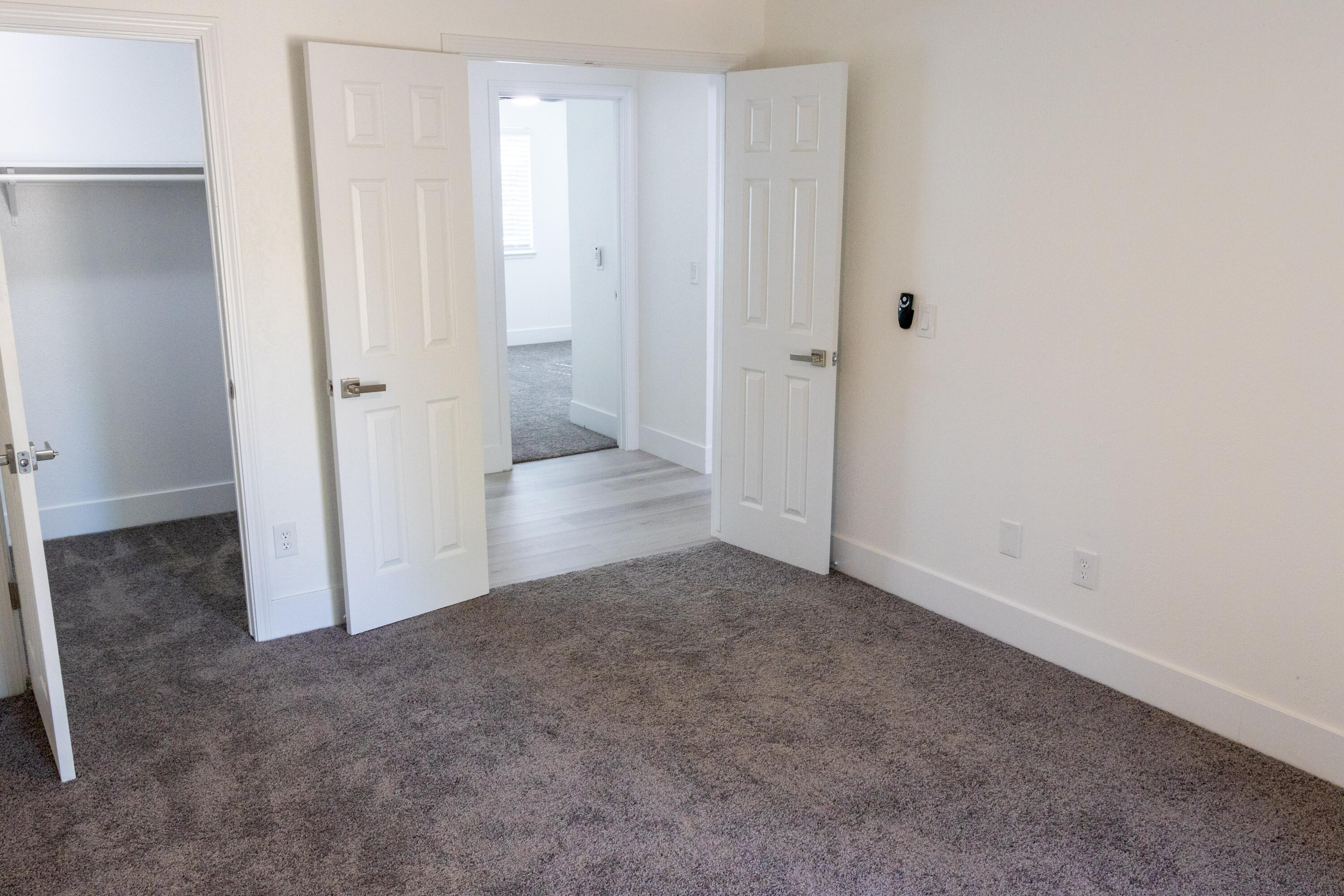 924 S Jennie St, Visalia, CA 93277