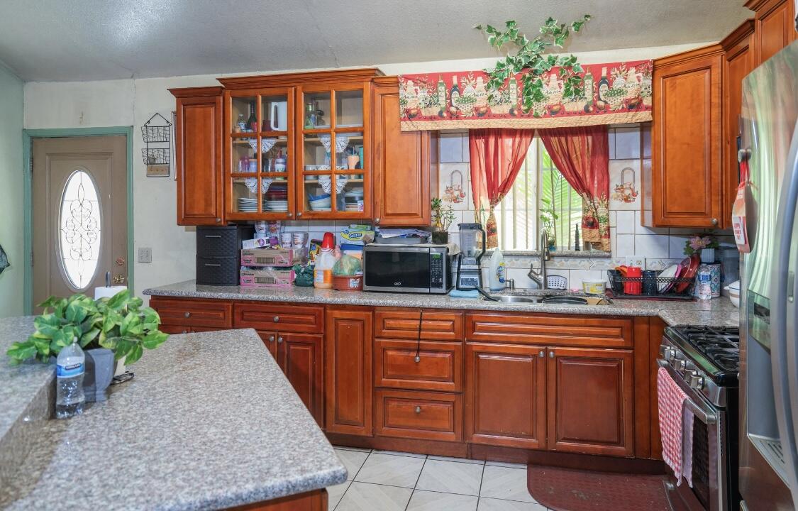 23478 Ave 96, Terra Bella, CA 93270