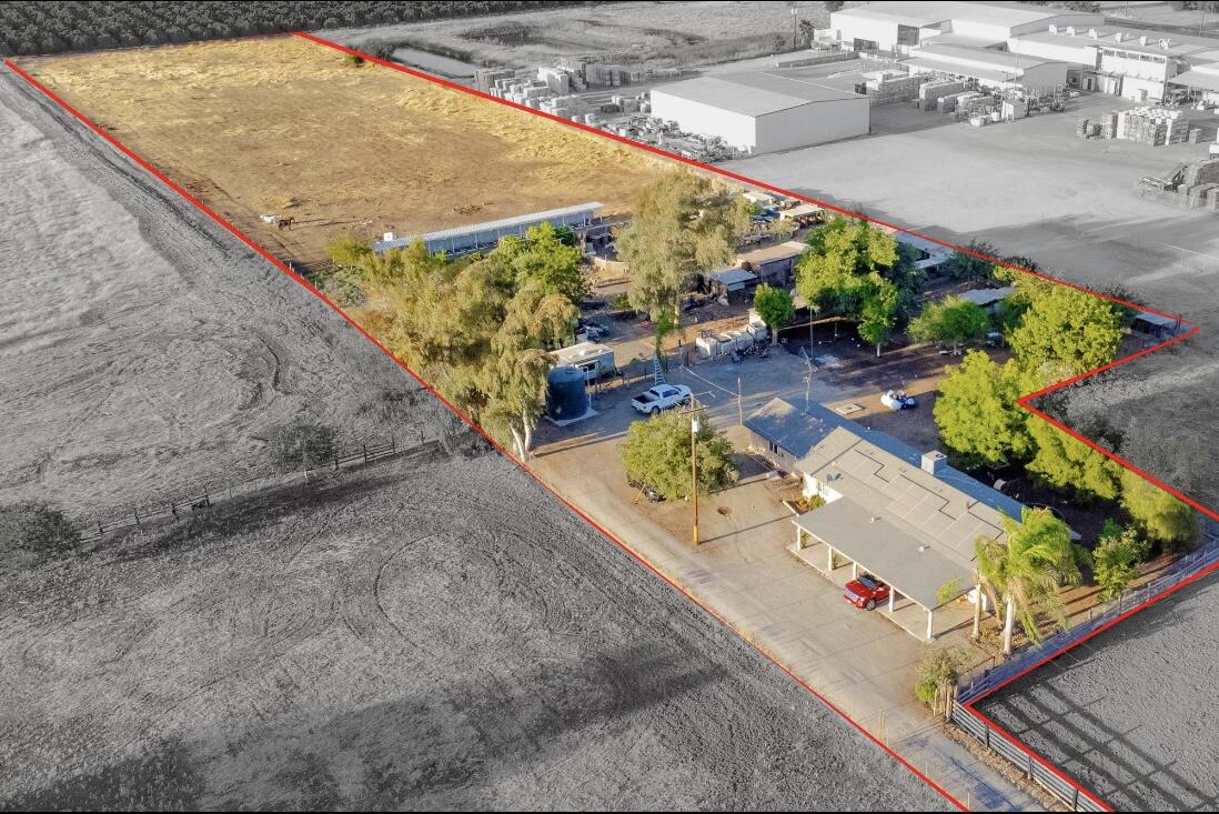 23478 Ave 96, Terra Bella, CA 93270