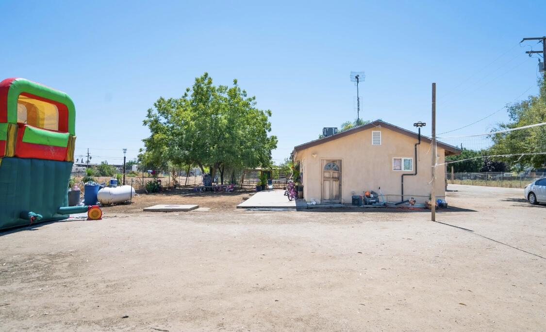 23478 Ave 96, Terra Bella, CA 93270