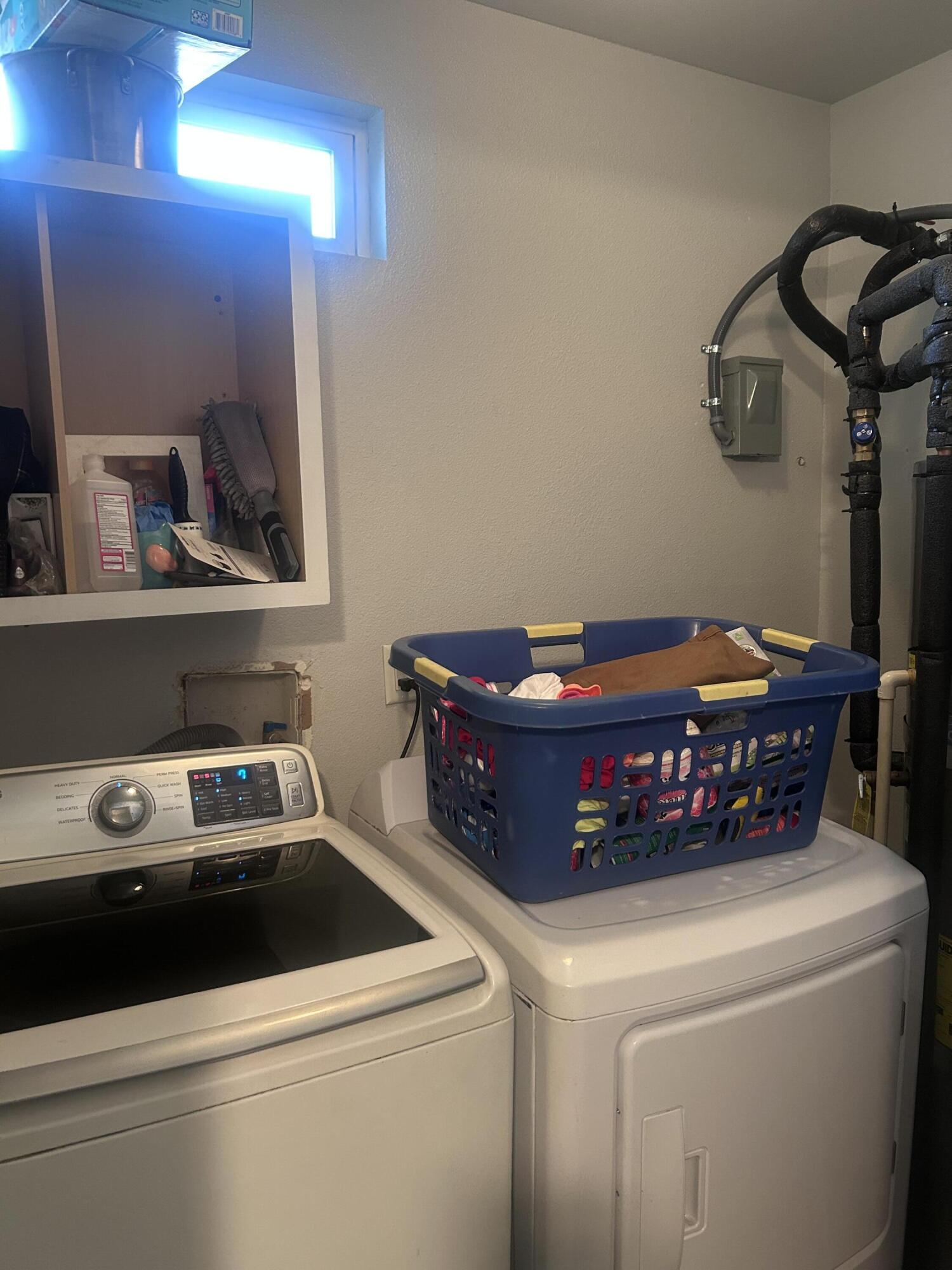 1362 W Northgrand Ave, Porterville, CA 93257