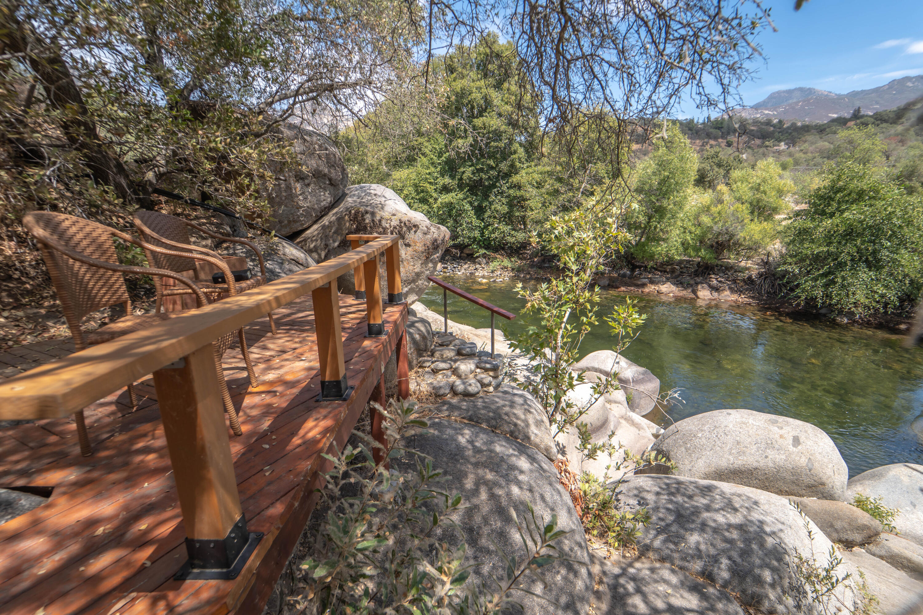 44452 Dinely Dr Dr, Three Rivers, CA 93271