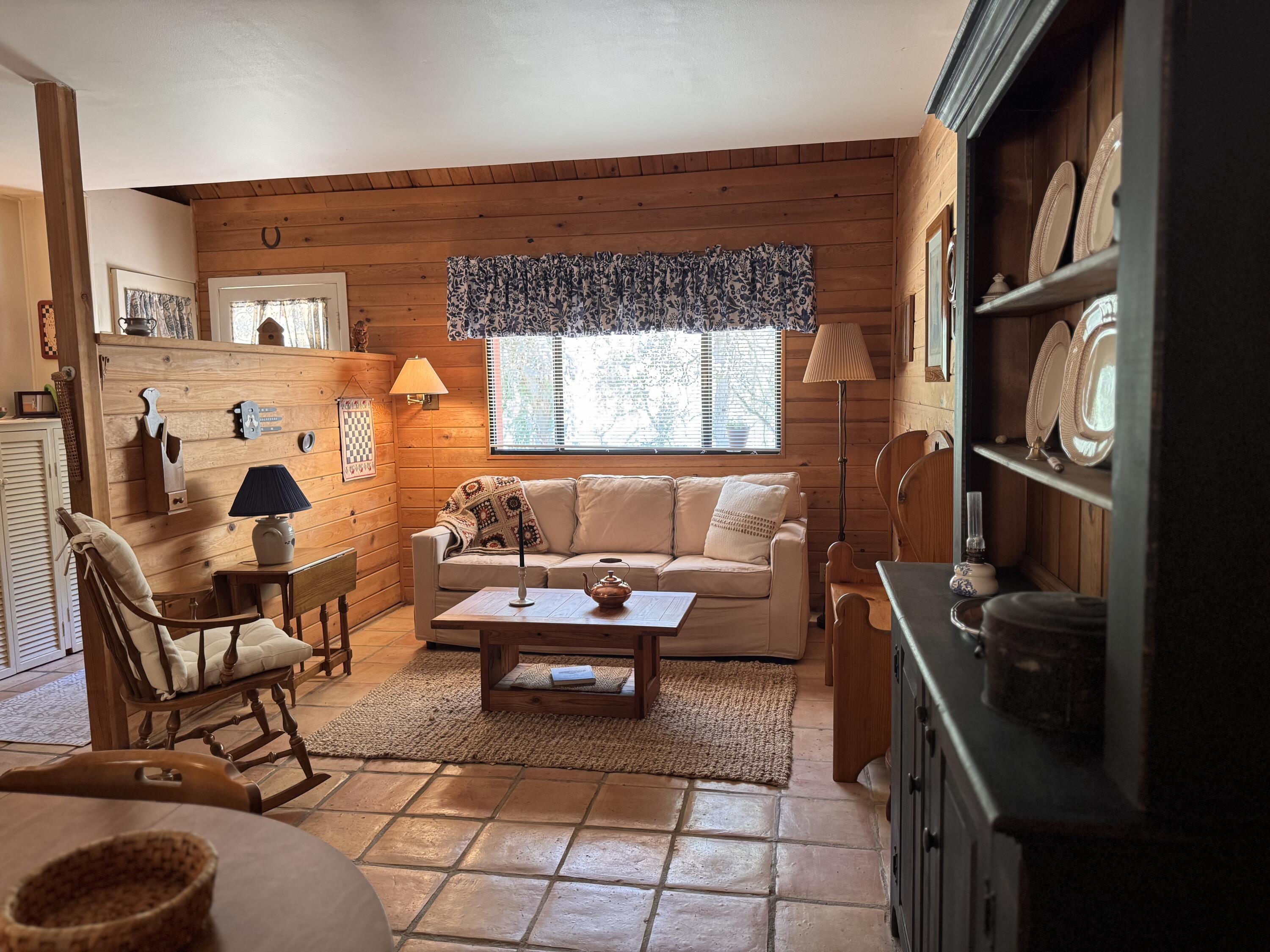 44452 Dinely Dr Dr, Three Rivers, CA 93271