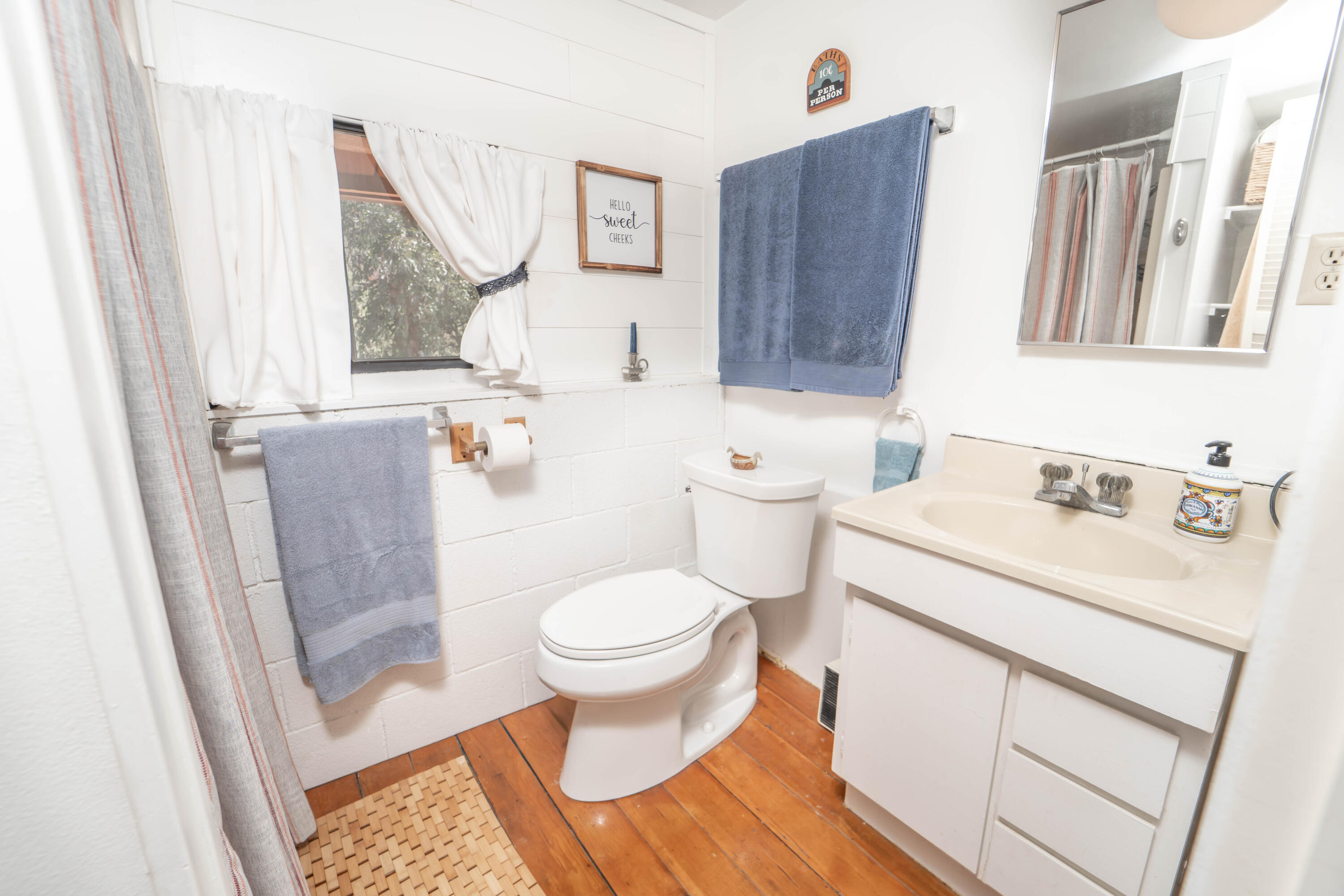 44452 Dinely Dr Dr, Three Rivers, CA 93271