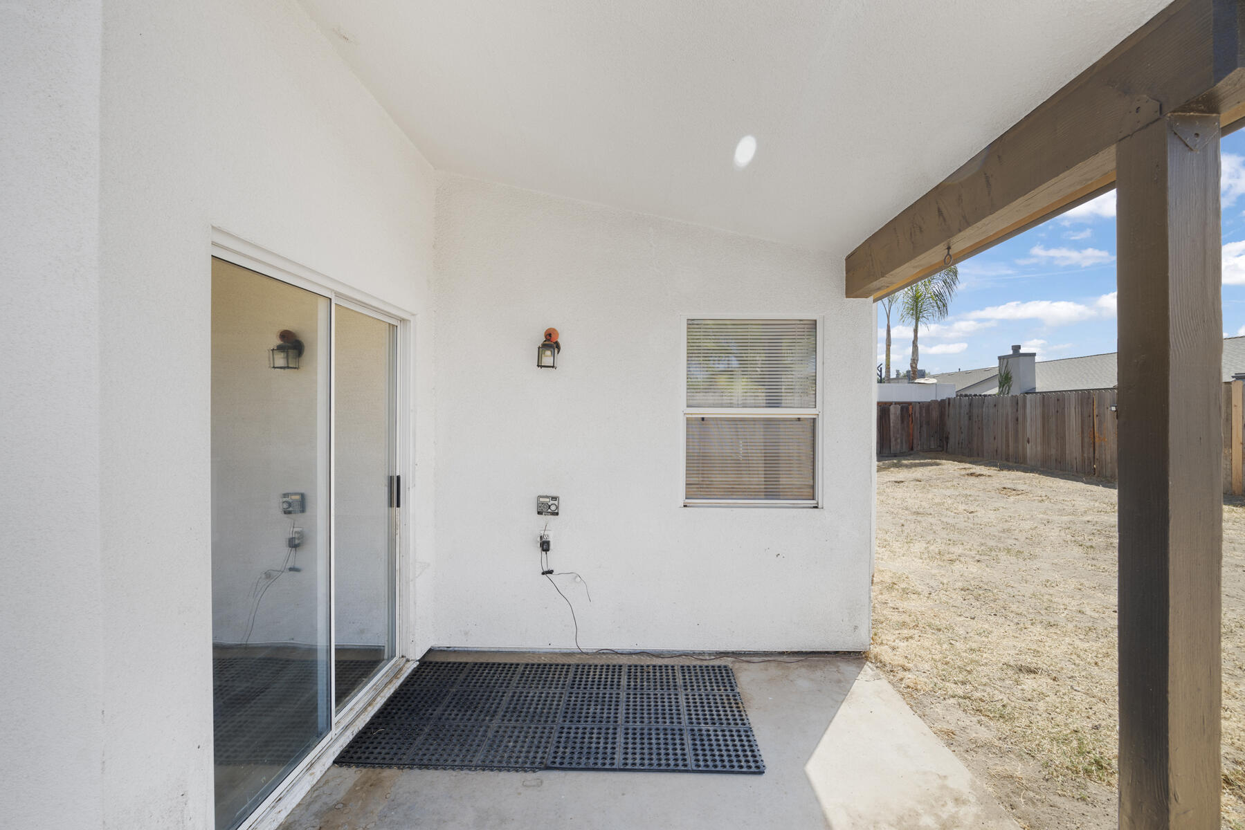 2157 Country View Ave, Tulare, CA 93274