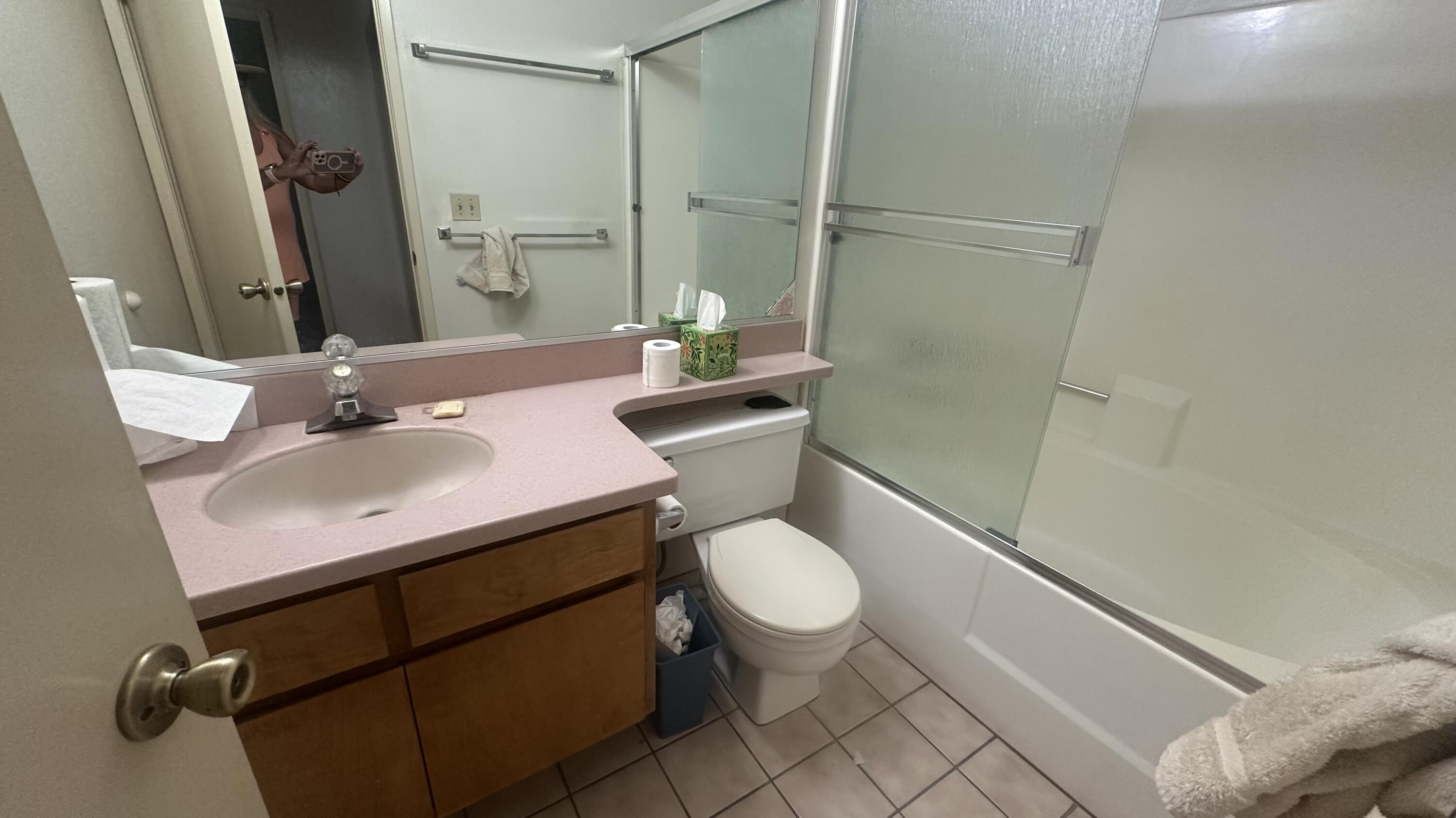 2400 E Sweet Ave, Visalia, CA 93292