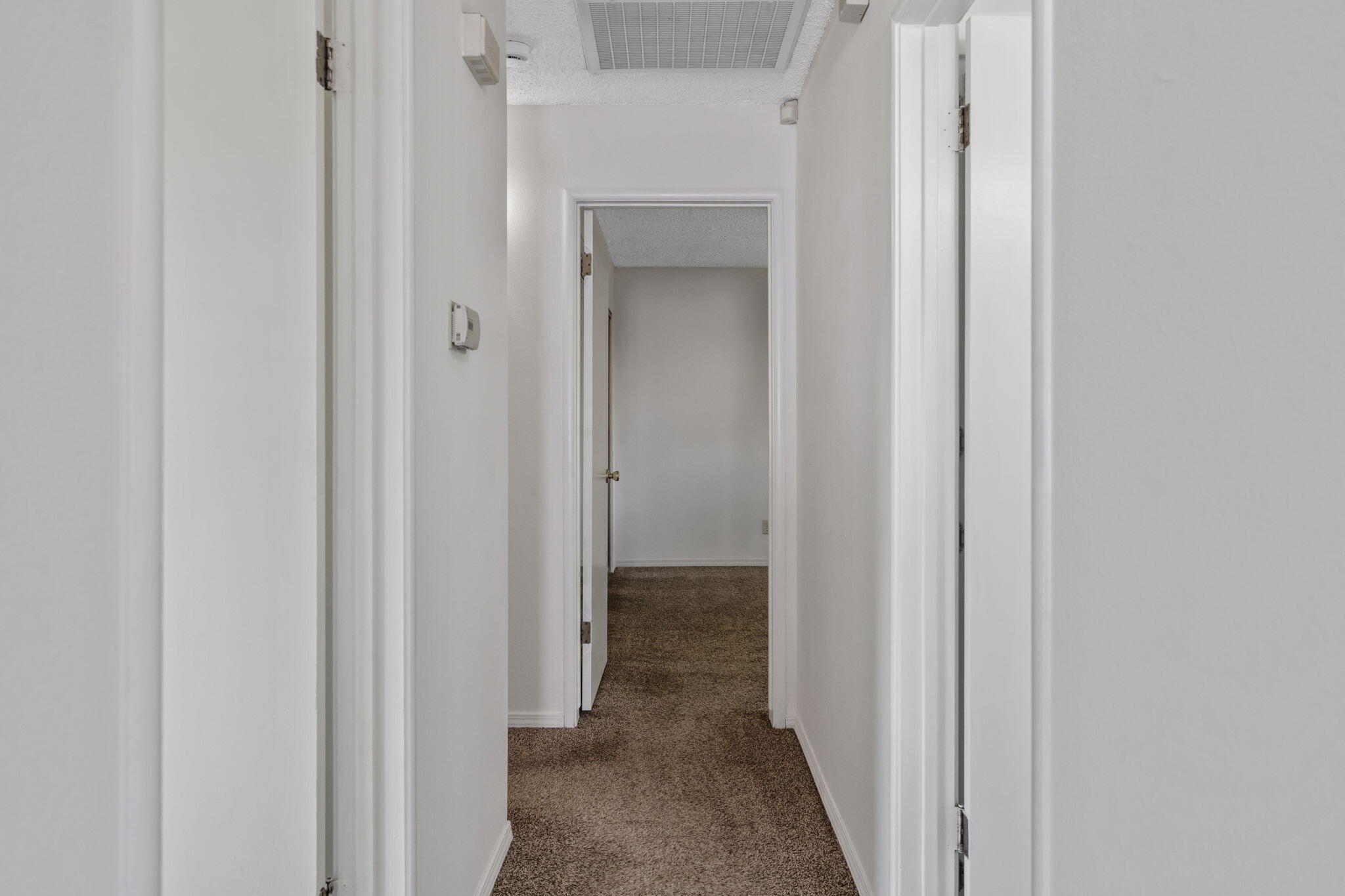 1700 W La Vida Ave, Visalia, CA 93277