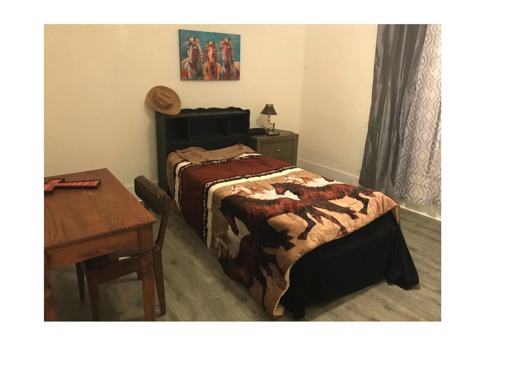 10027 Ave 424, Dinuba, CA 93618