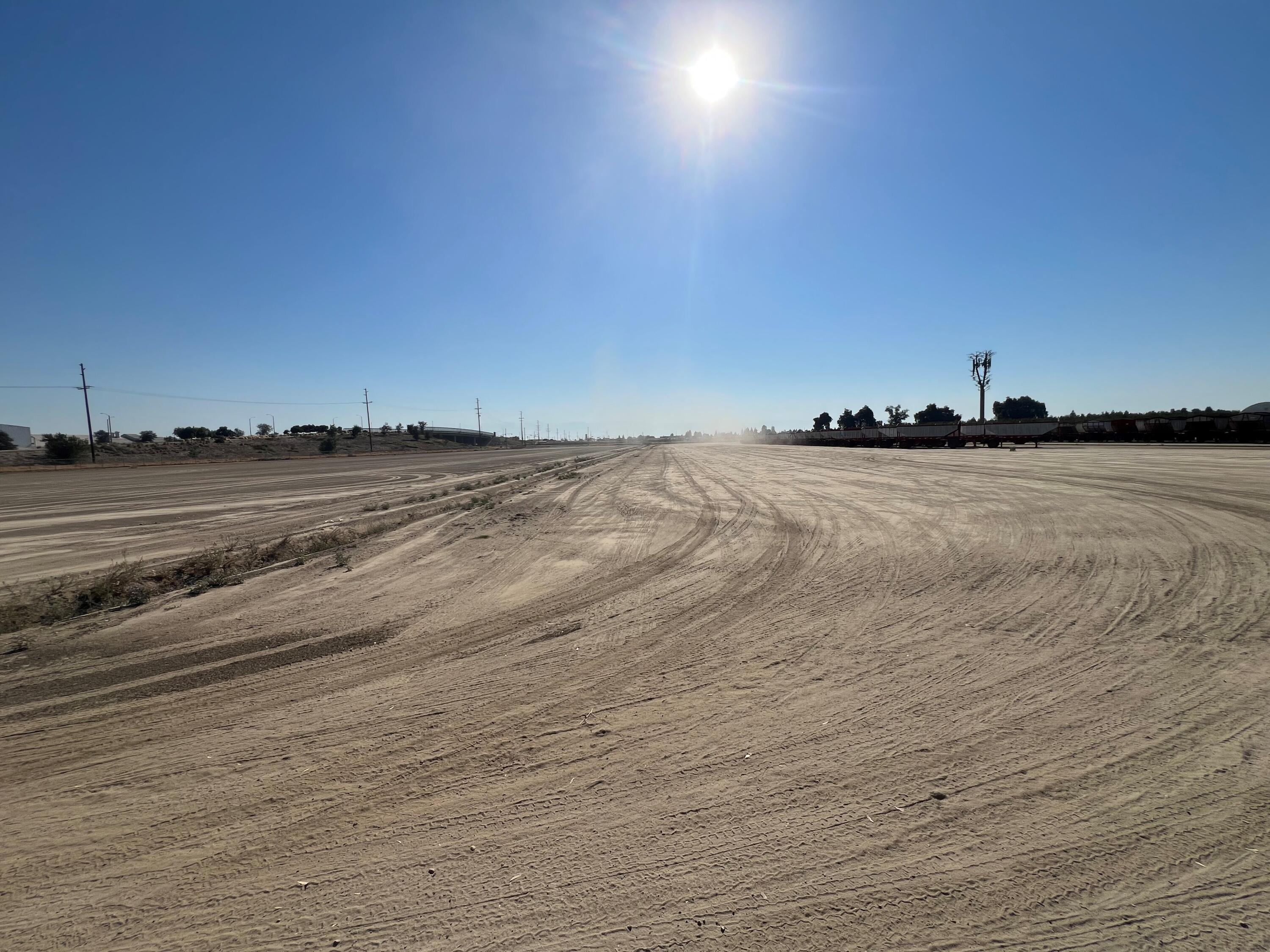 626 W Cartmill Ave, Tulare, CA 93274