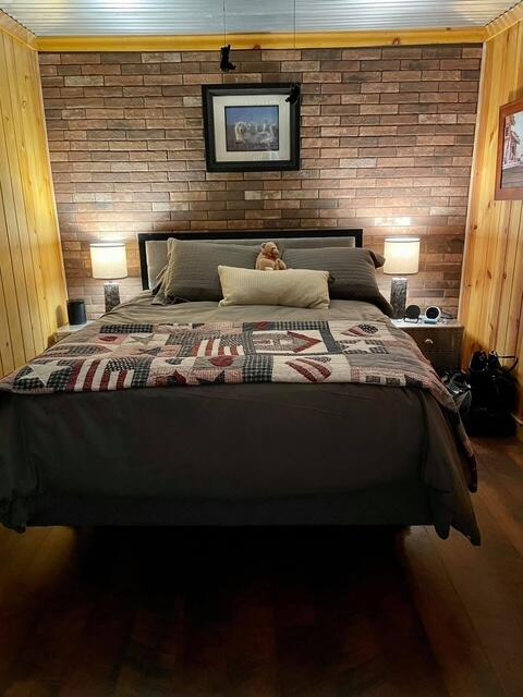 620 Loop Dr, Camp Nelson, CA 93265