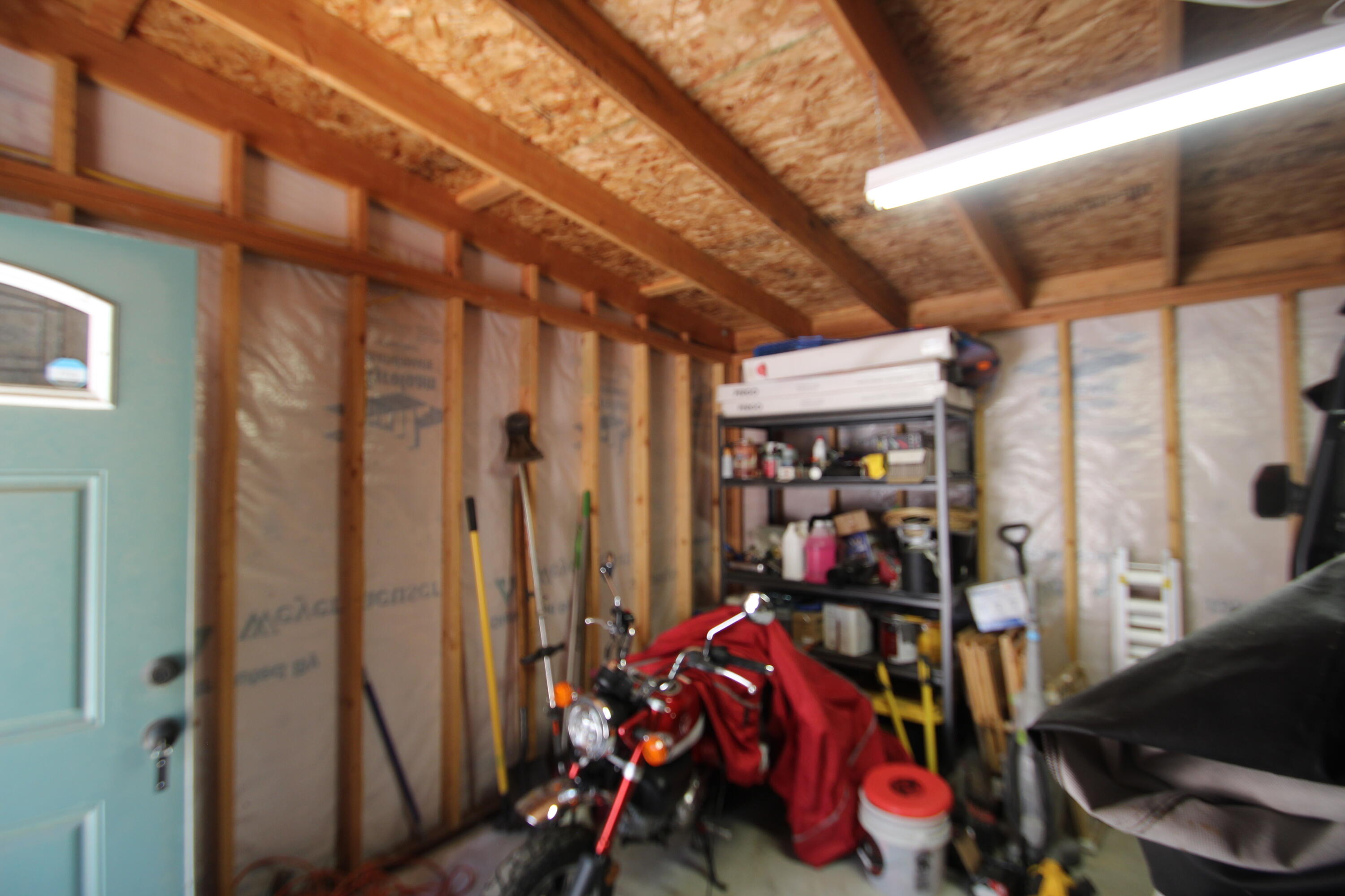 620 Loop Dr, Camp Nelson, CA 93265