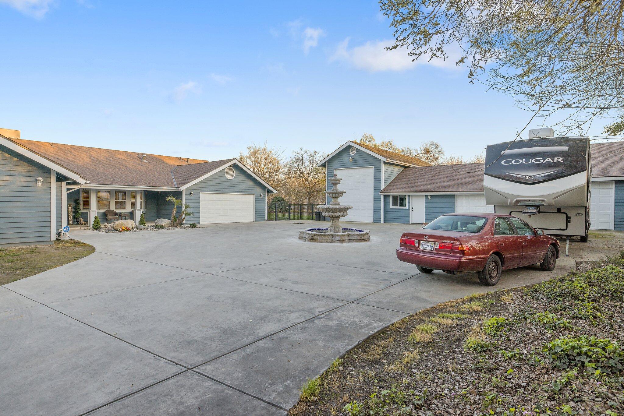 27387 Rd 100, Visalia, CA 93277