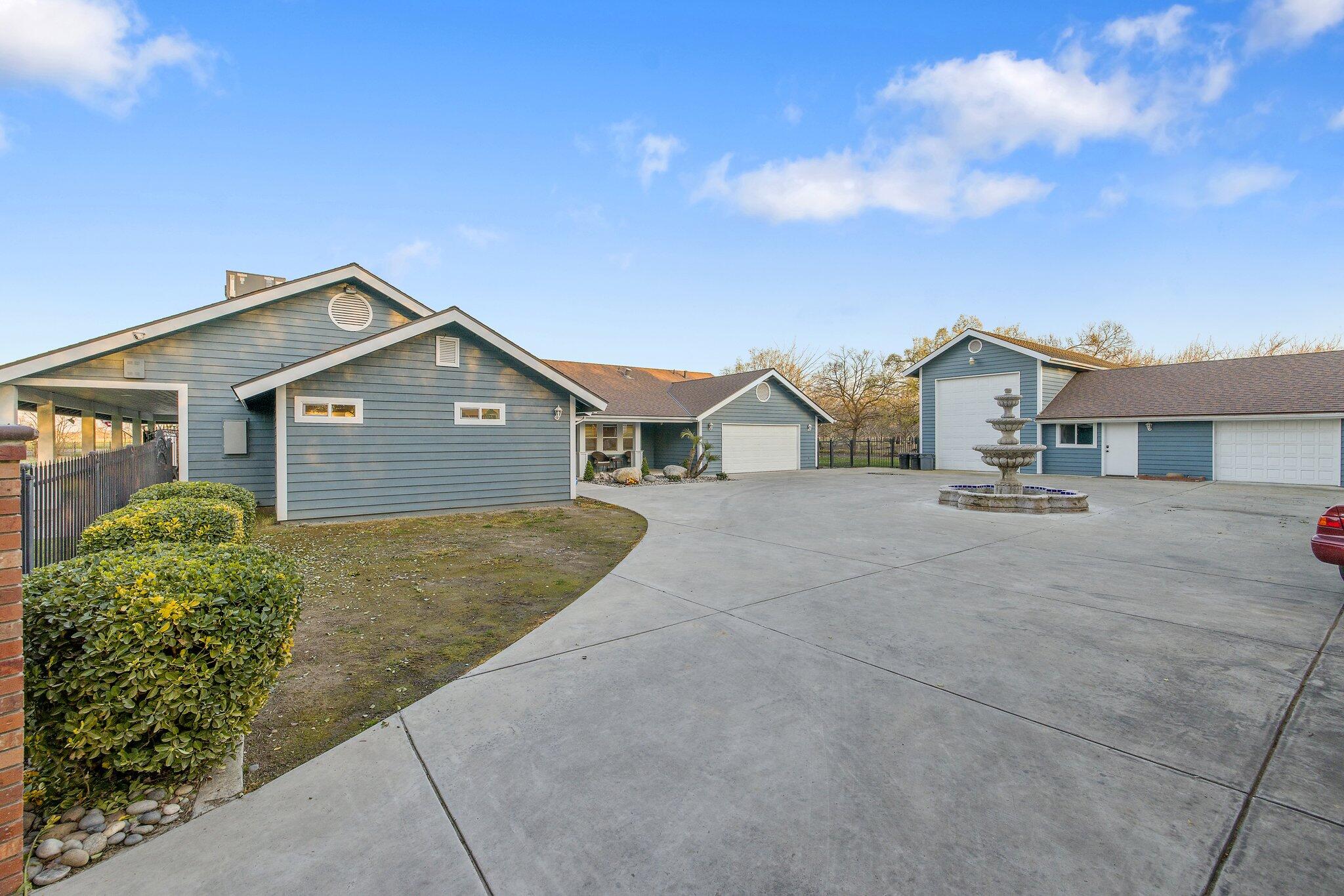 27387 Rd 100, Visalia, CA 93277