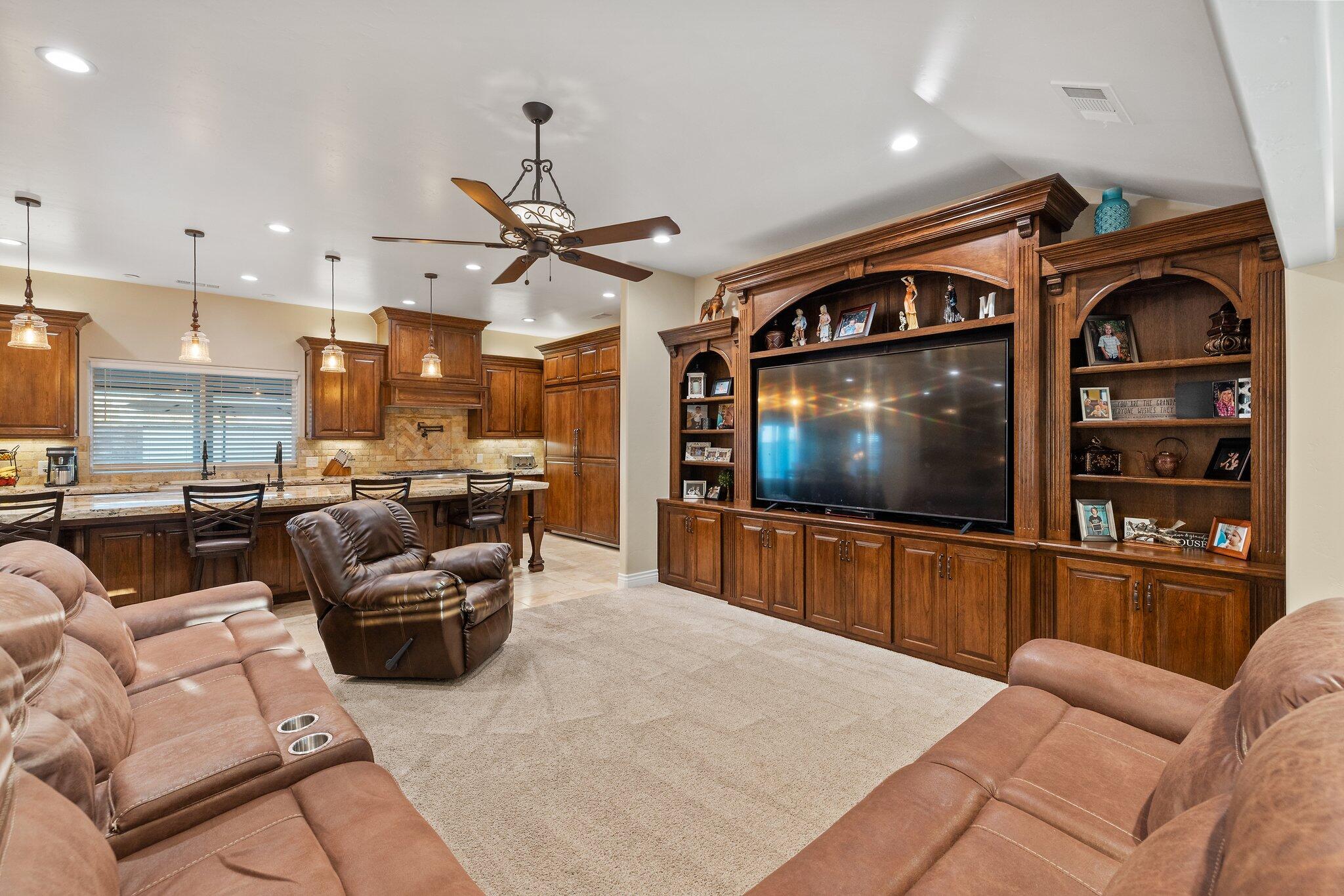 27387 Rd 100, Visalia, CA 93277