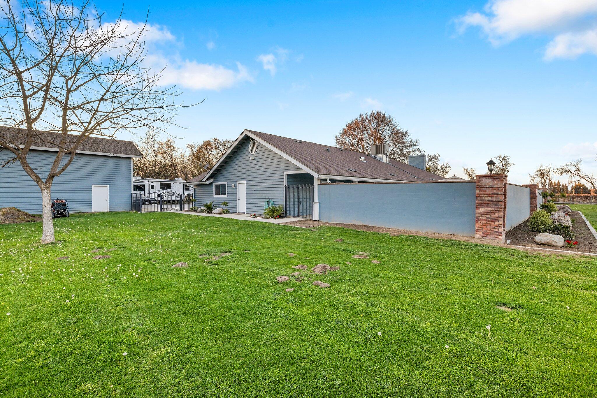 27387 Rd 100, Visalia, CA 93277