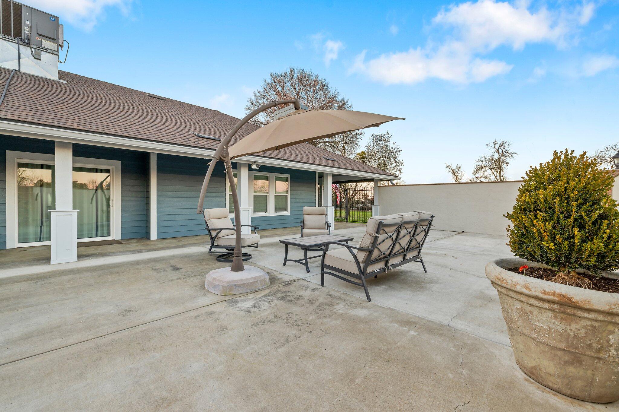 27387 Rd 100, Visalia, CA 93277