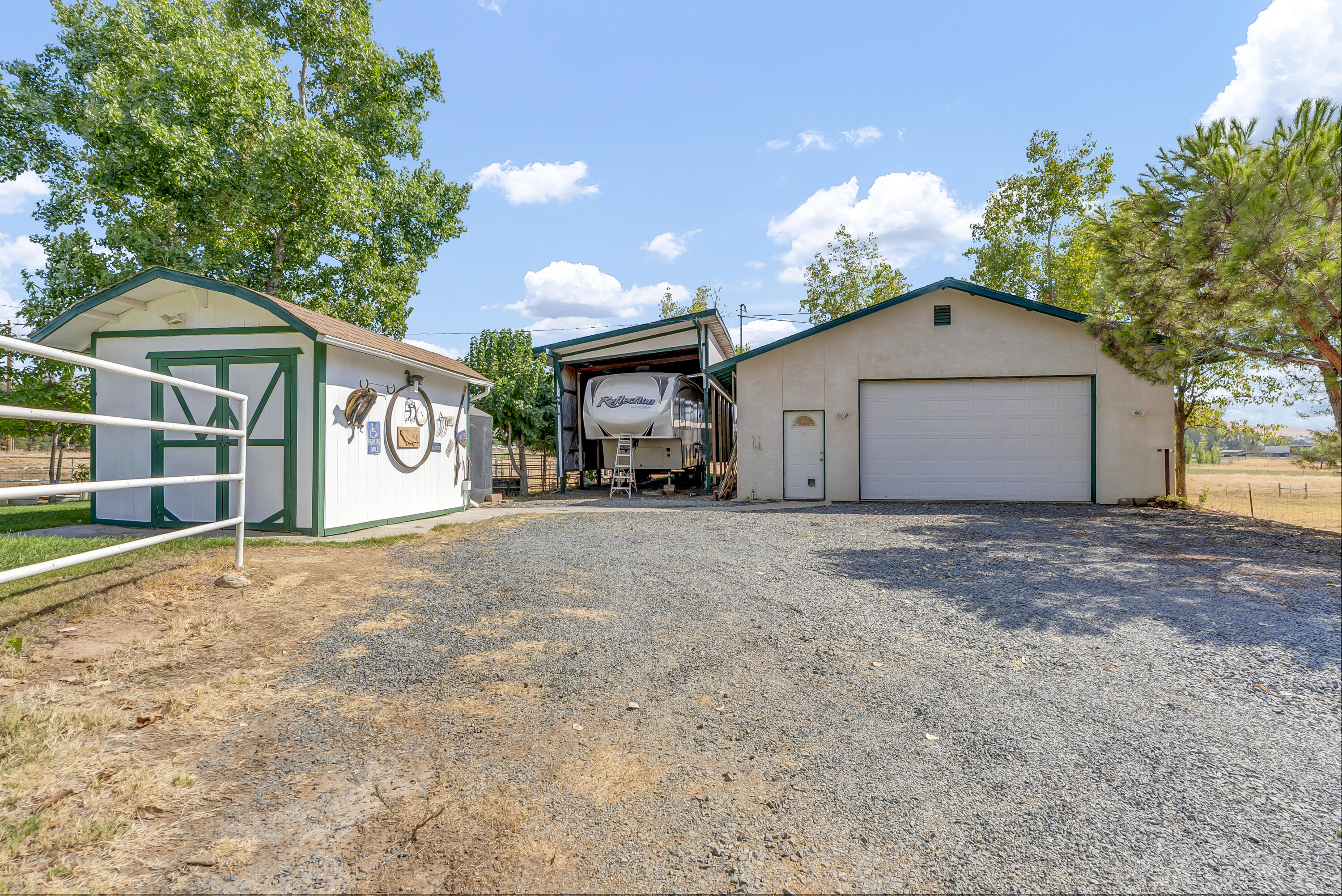 18002 320 Rd, Springville, CA 93265