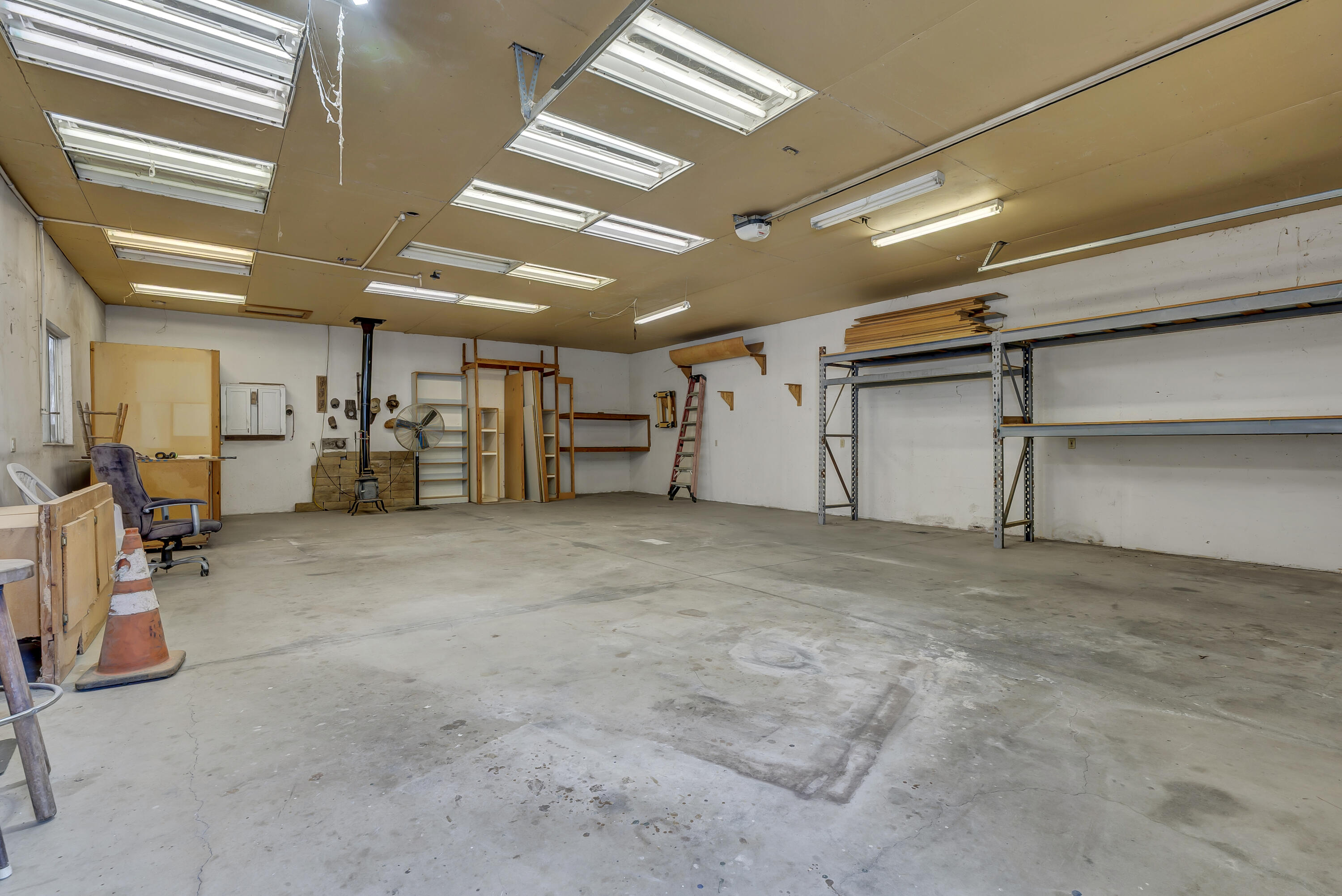 18002 320 Rd, Springville, CA 93265