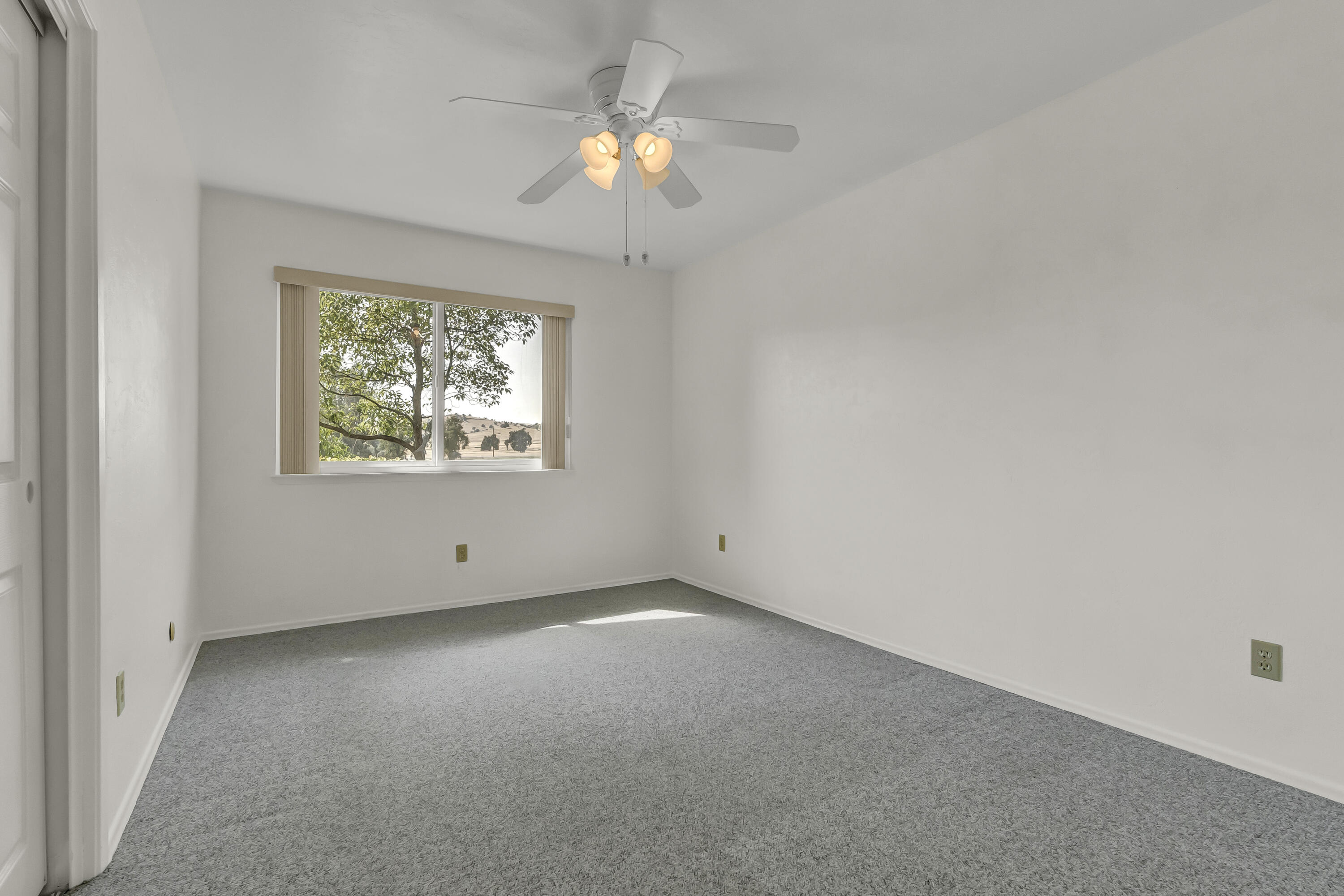 18002 320 Rd, Springville, CA 93265