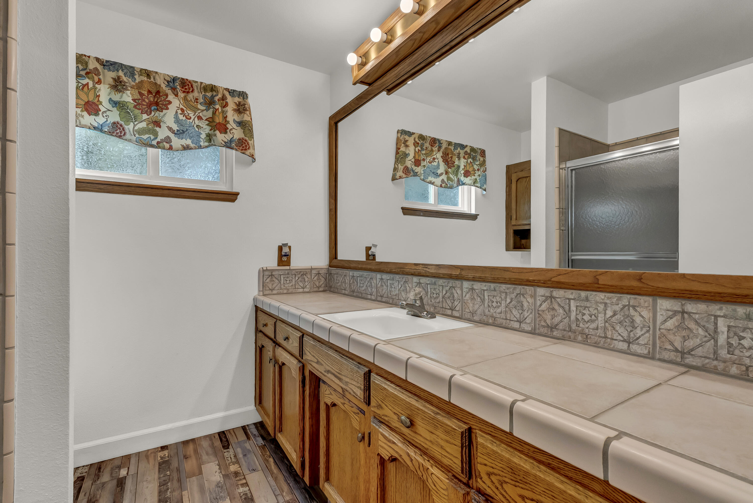 18002 320 Rd, Springville, CA 93265