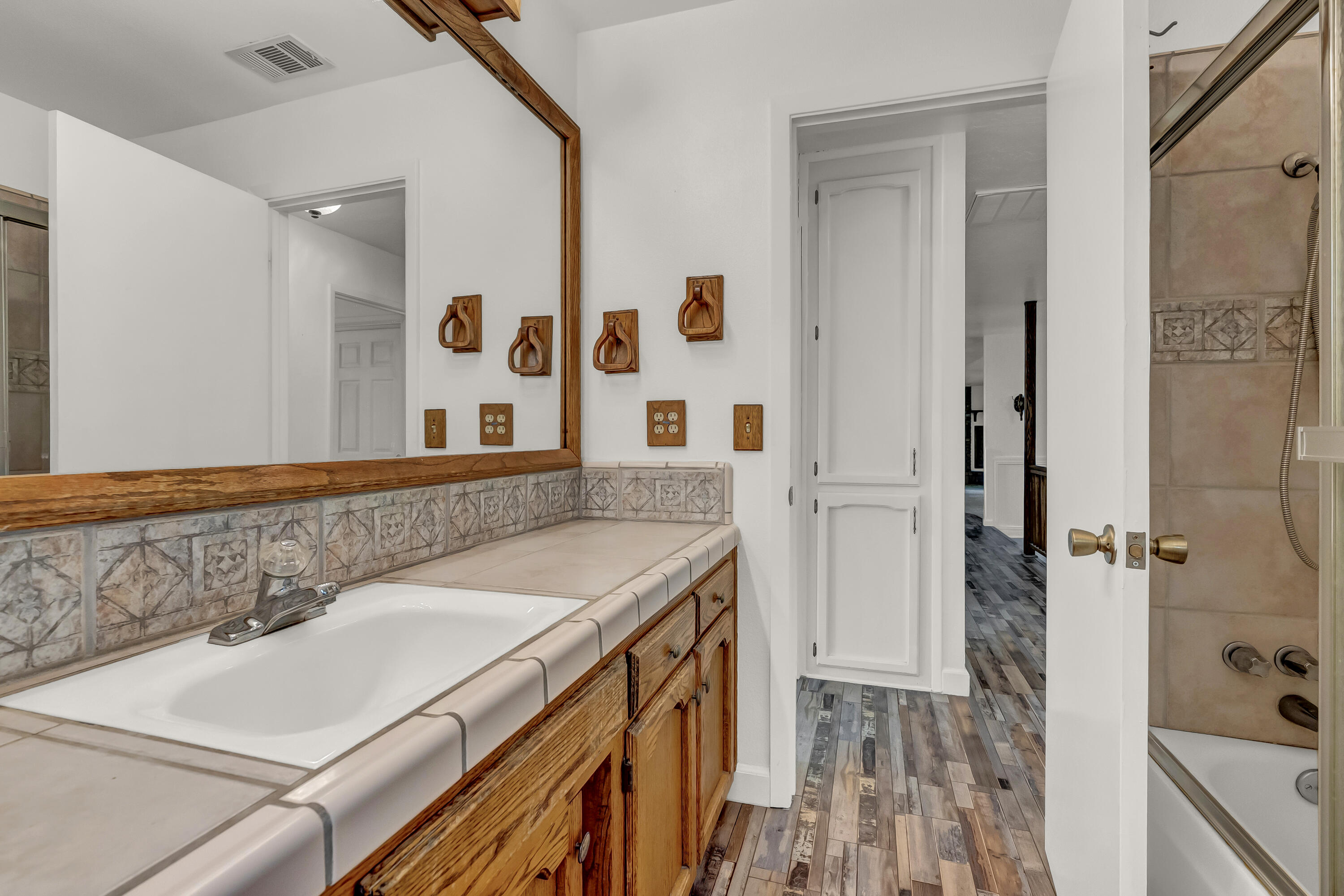 18002 320 Rd, Springville, CA 93265